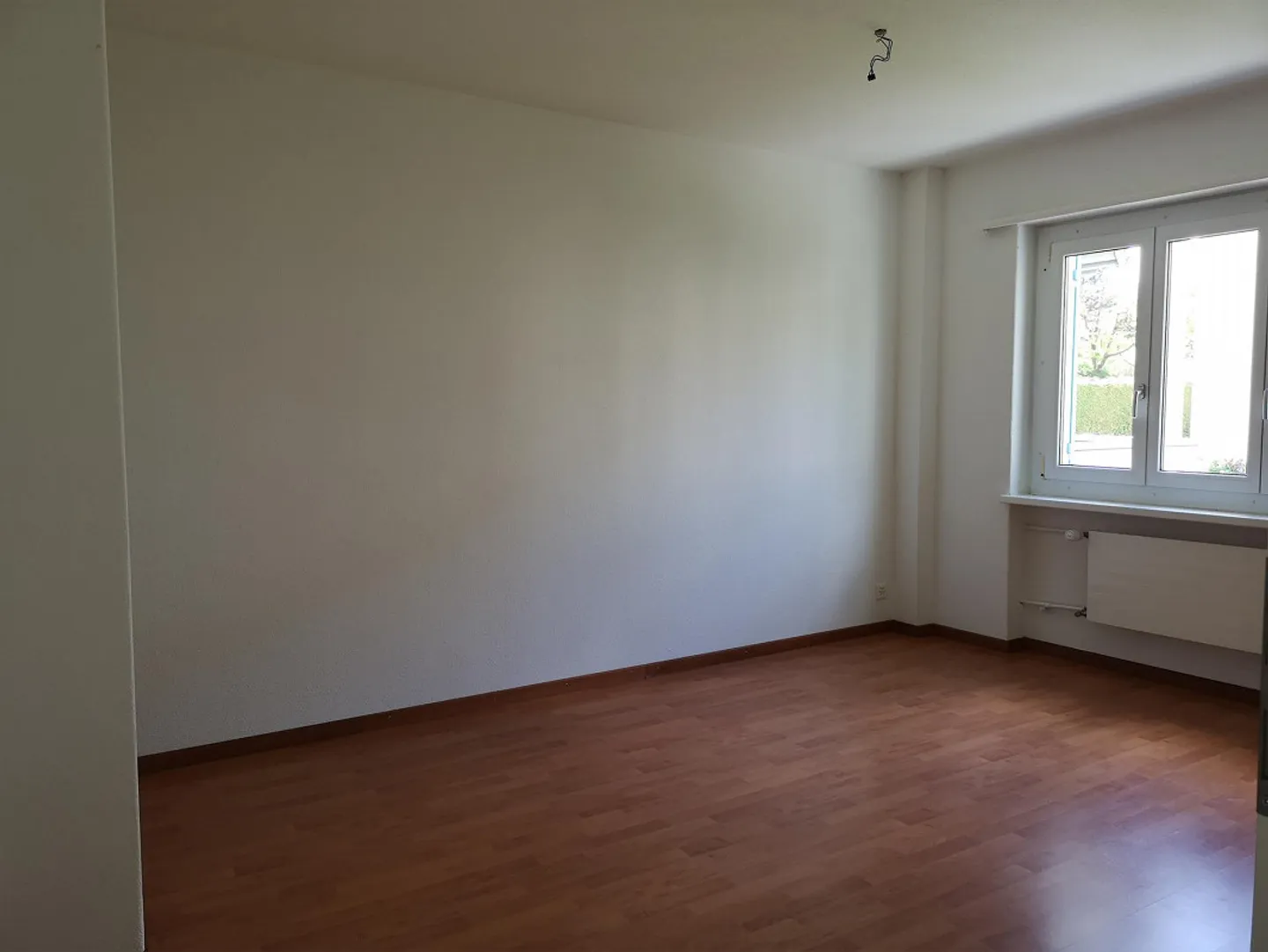 Appartement avec coin salon de jardin confortable - Photo 7 sur 10
