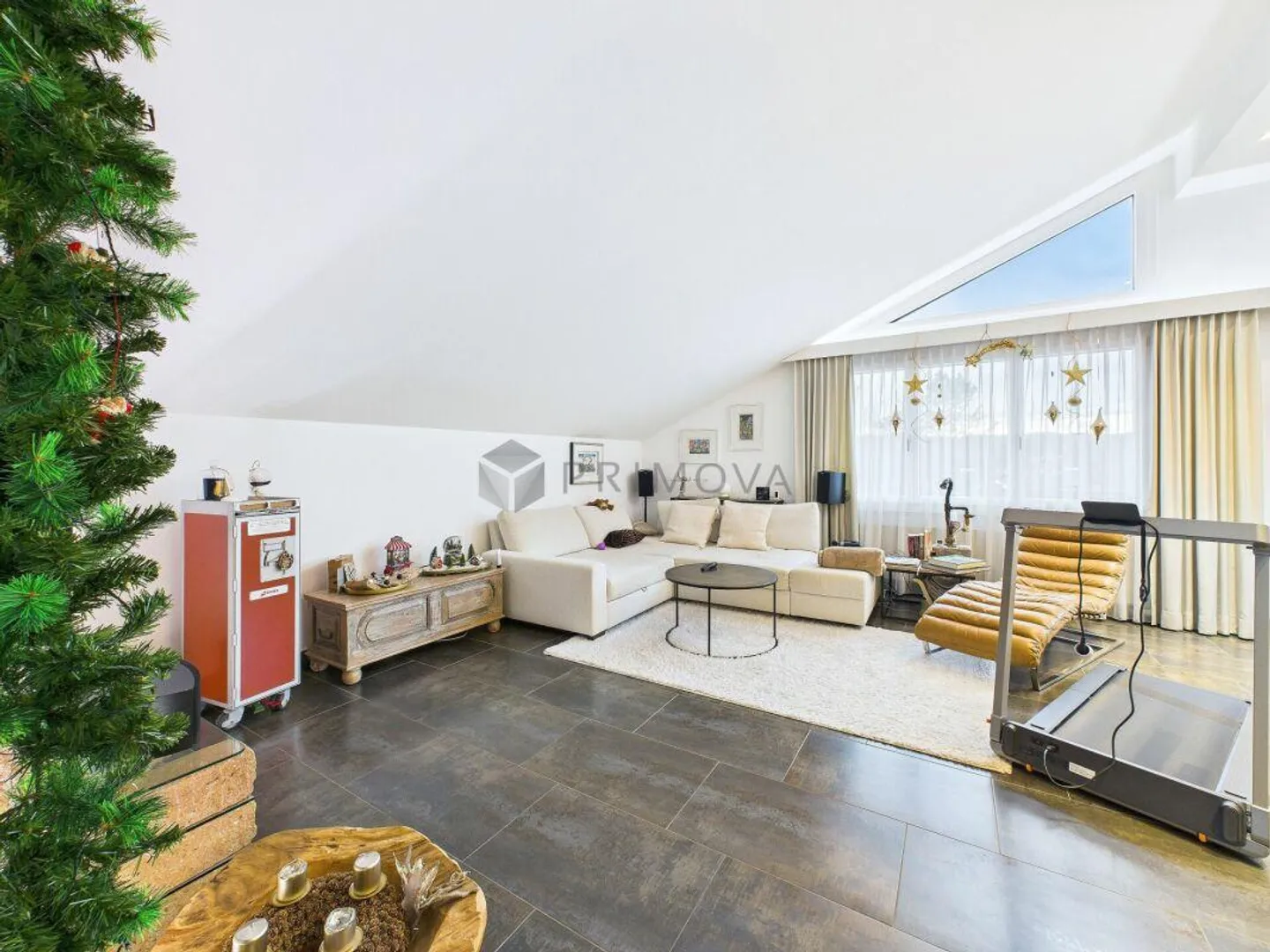 Vivere in maisonette moderna: 3,5 stanze | 15 min. fino a Basilea - Foto 2 di 13