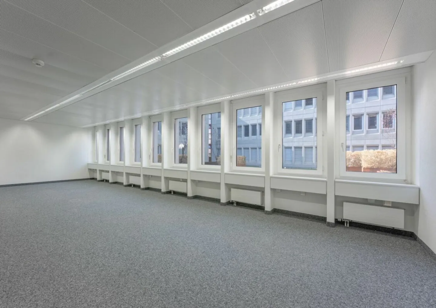 Offices in a Quiet Environment 58 m² - Photo 4 of 9