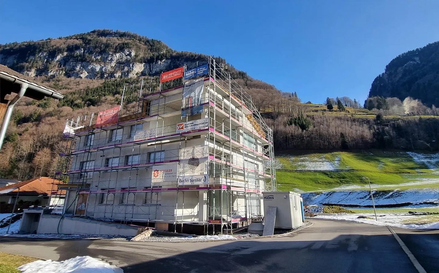 4.5 Zimmerwohnung mit Gartensitzplatz - Foto 3 von 4