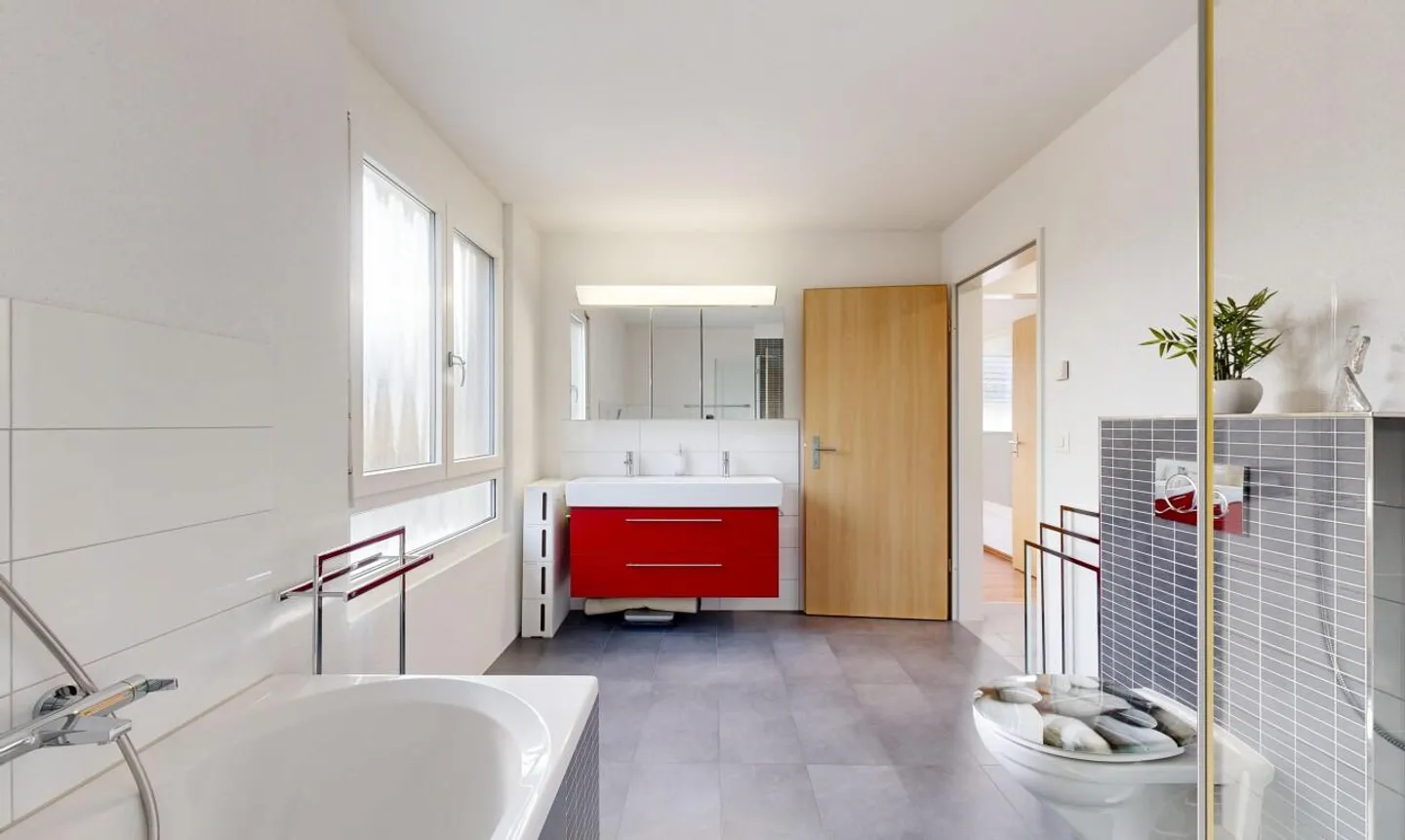 Einfamilienhaus mit privatem Garten - Foto 8 von 11