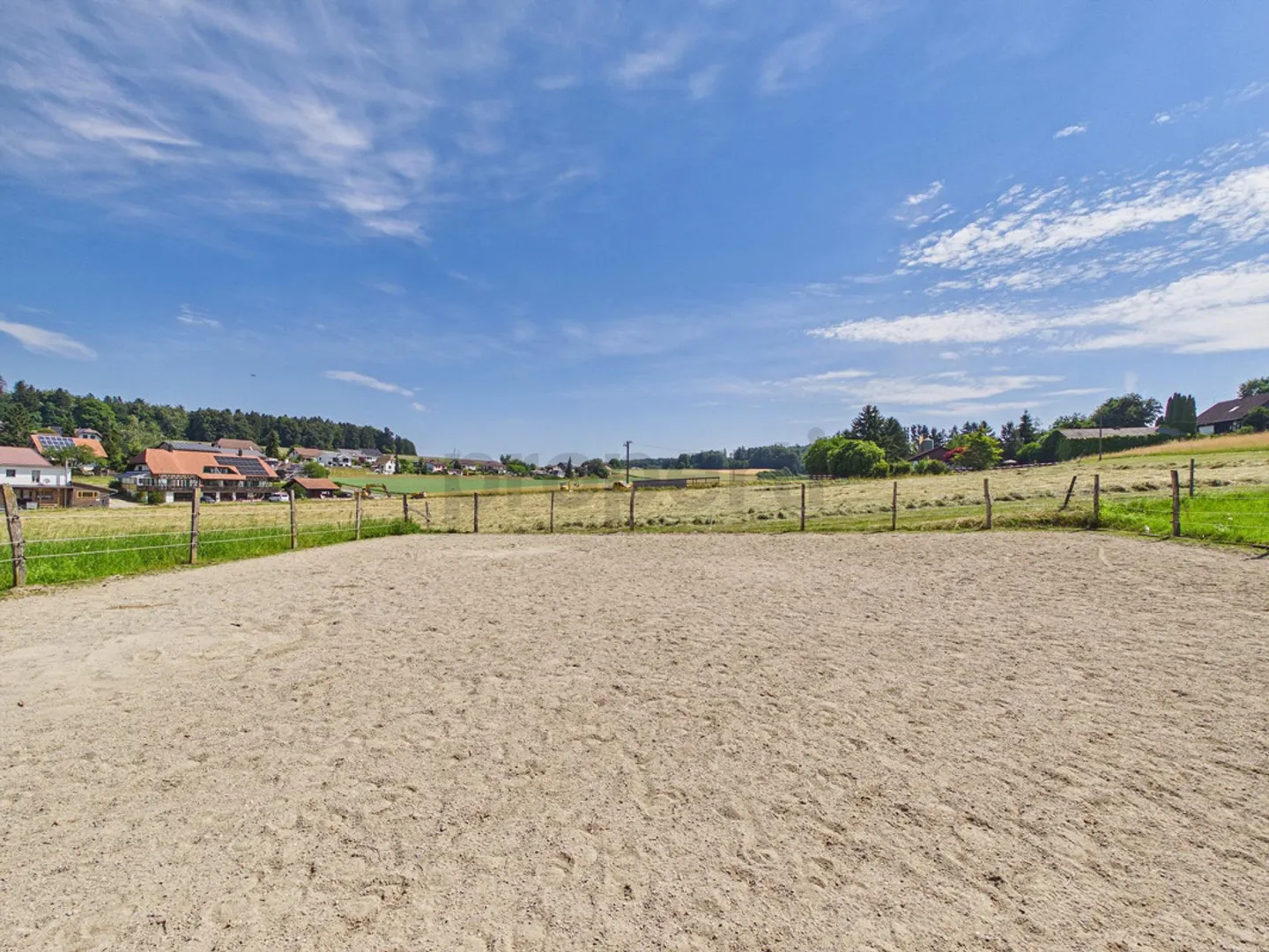 Enjoy rural tranquility - Apartment with parking - Photo 10 of 11