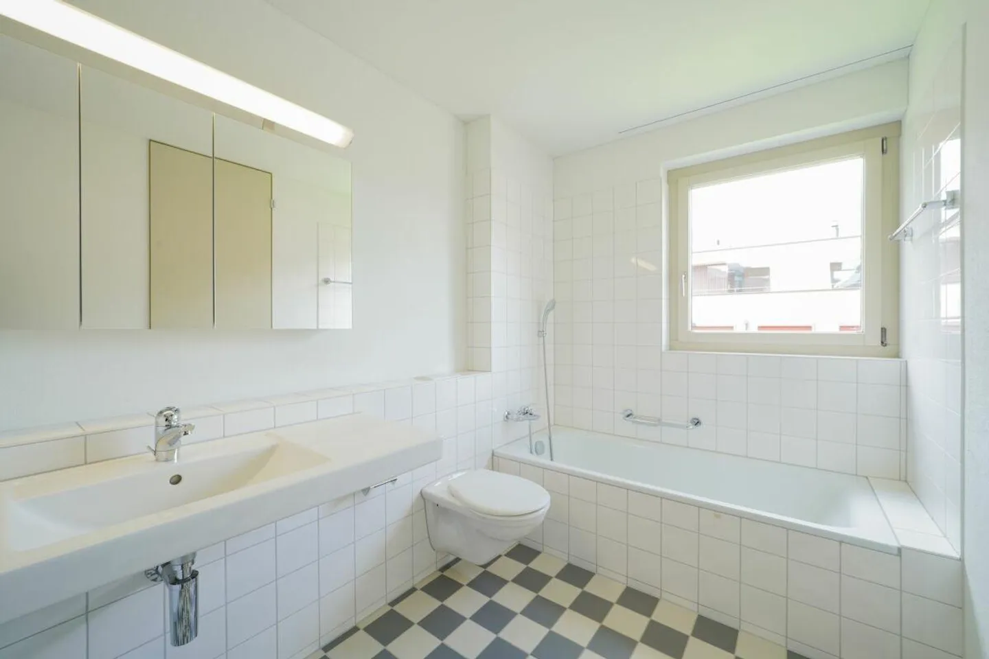 Modernes Apartment mit Bergblick - Foto 5 von 7