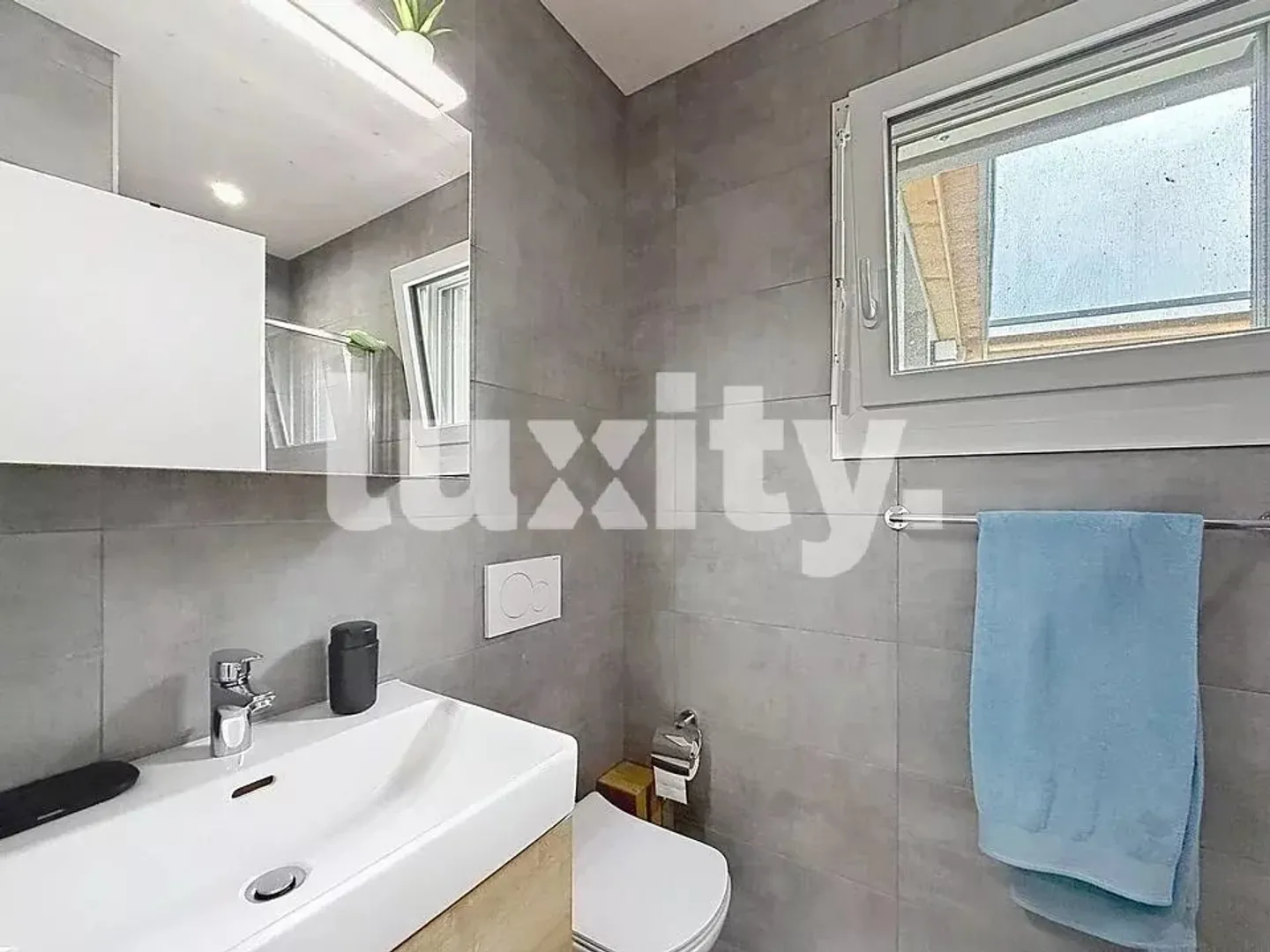 Modern Detached Villa in Signy - Photo 4 of 8