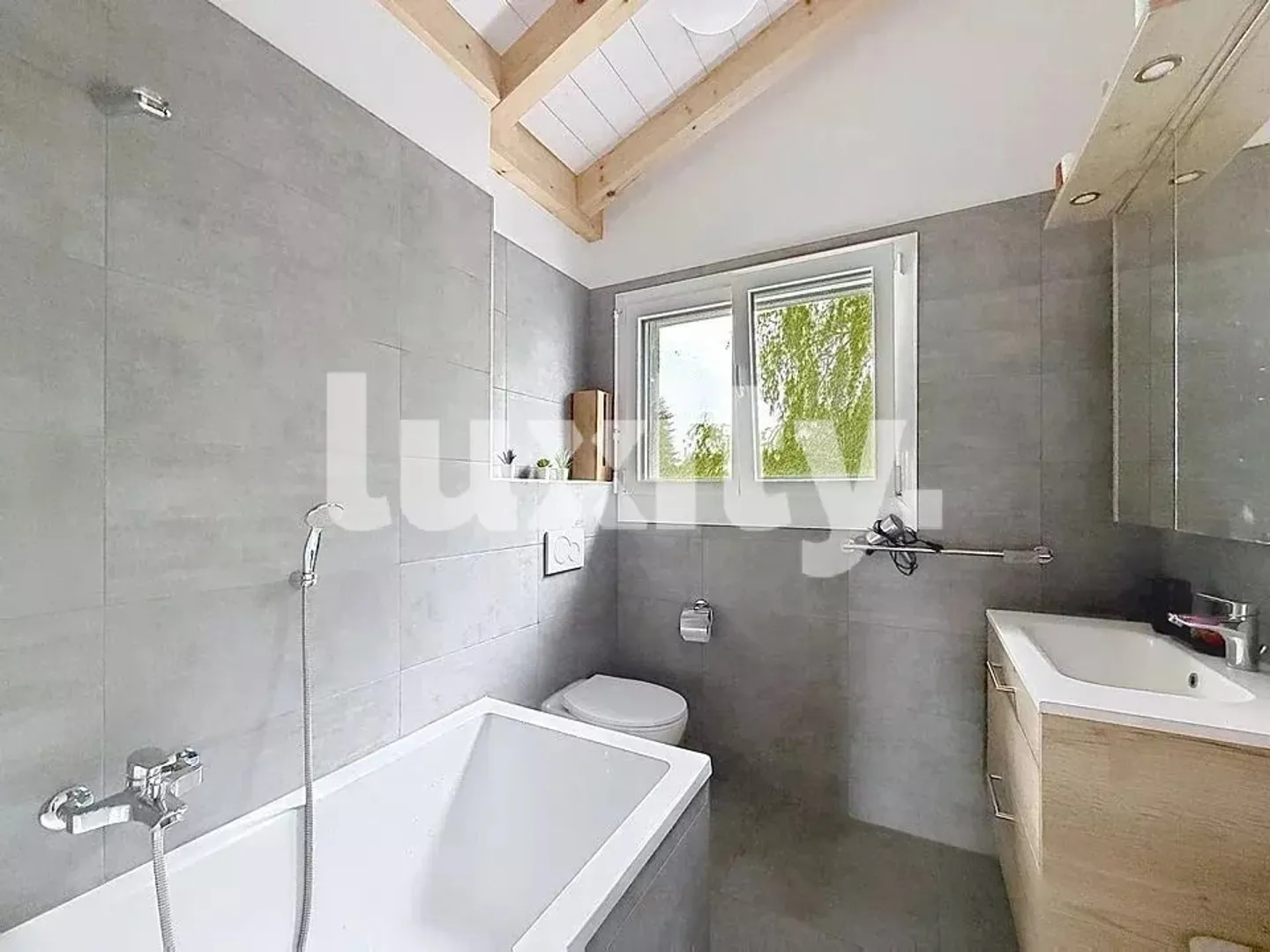 Modern Detached Villa in Signy - Photo 8 of 8