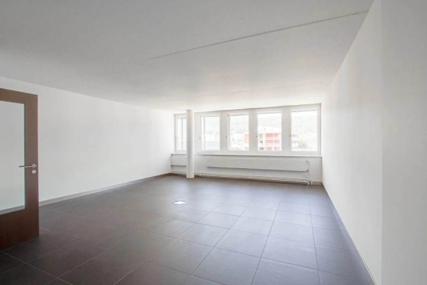 Your fully developed new office or practice location in the up-and-coming Spreitenbach - Photo 13 of 13