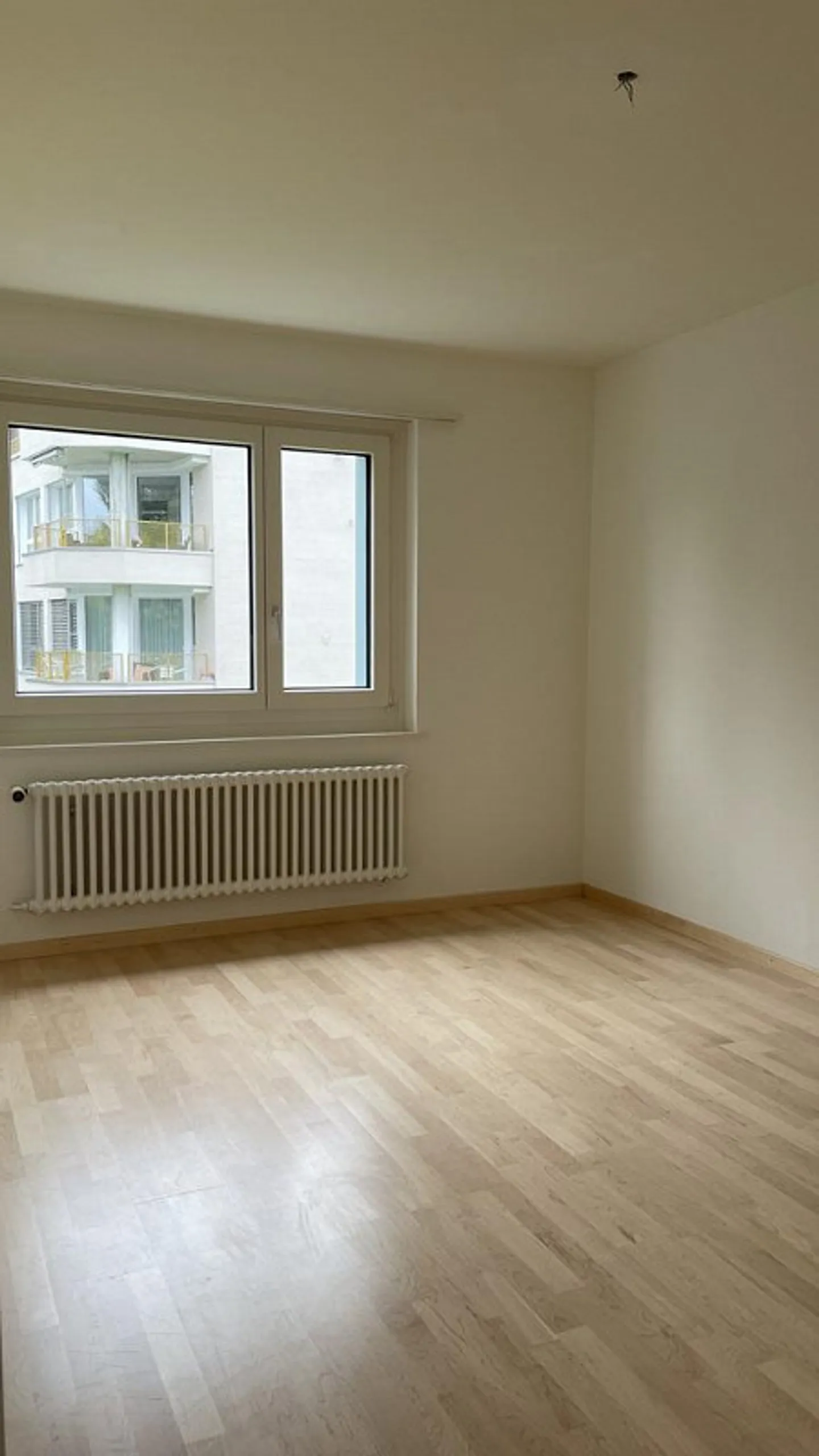 Besichtigung am 17.11. + 19.11.2025 zwischen 10:00 - 11:00 Uhr - Foto 8 von 10