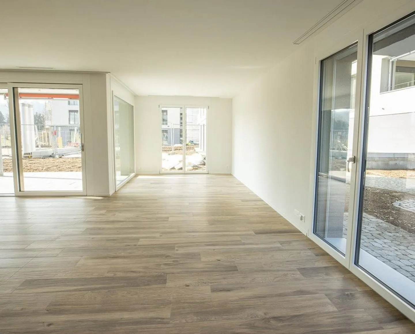 Grosszügige Wohnung mit Garten - Foto 8 von 11