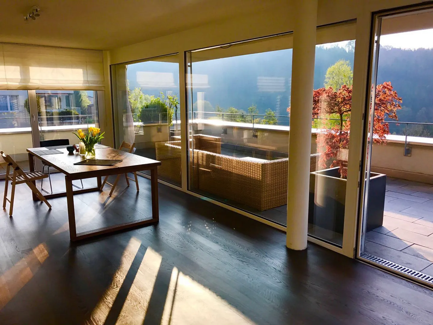 Attico 4,5 locali con vista sul lago e sulle montagne - Foto 10 di 12