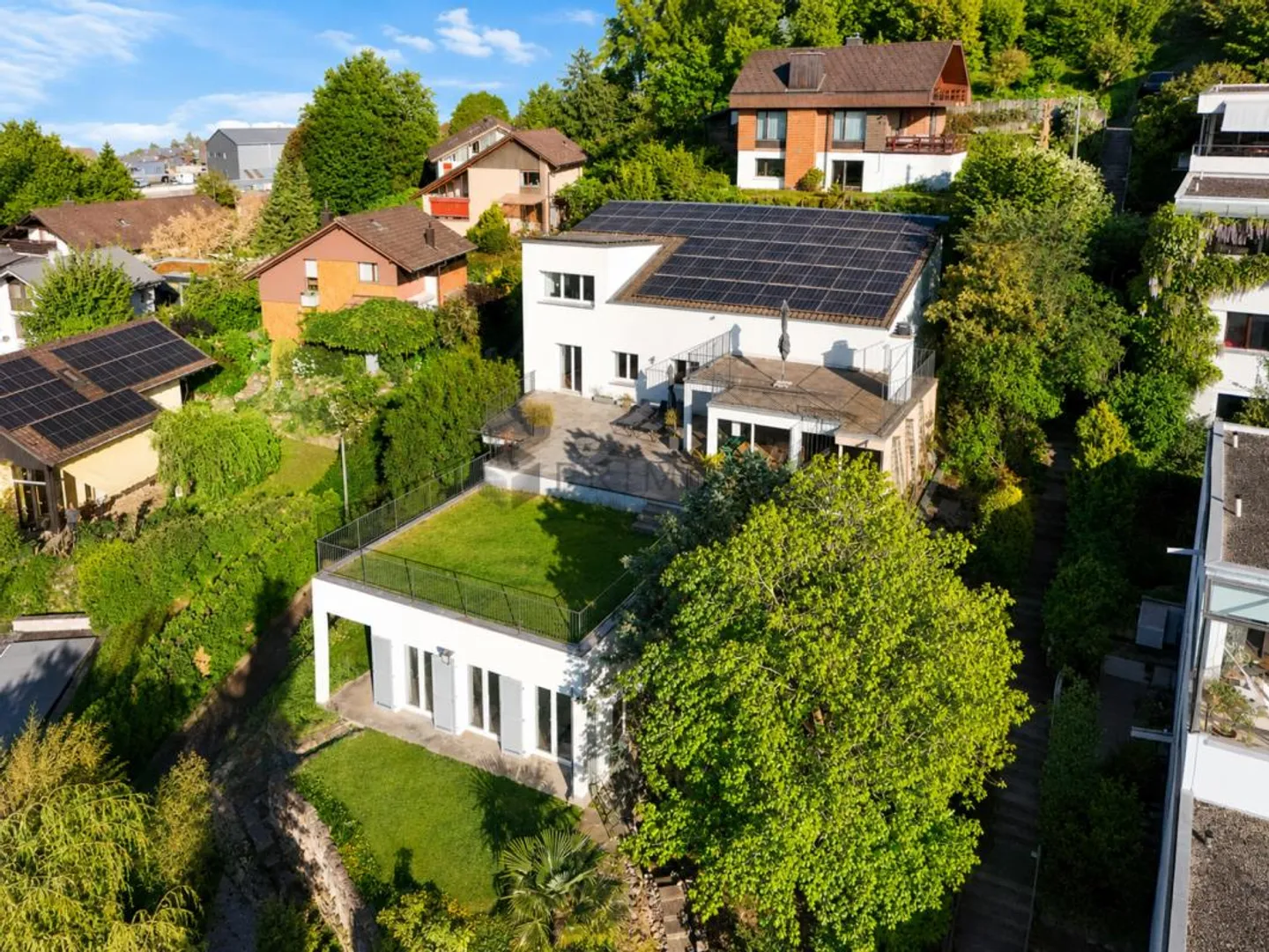 Luxury Living in a Villa with Private Spa and Breathtaking Views - Photo 1 of 12