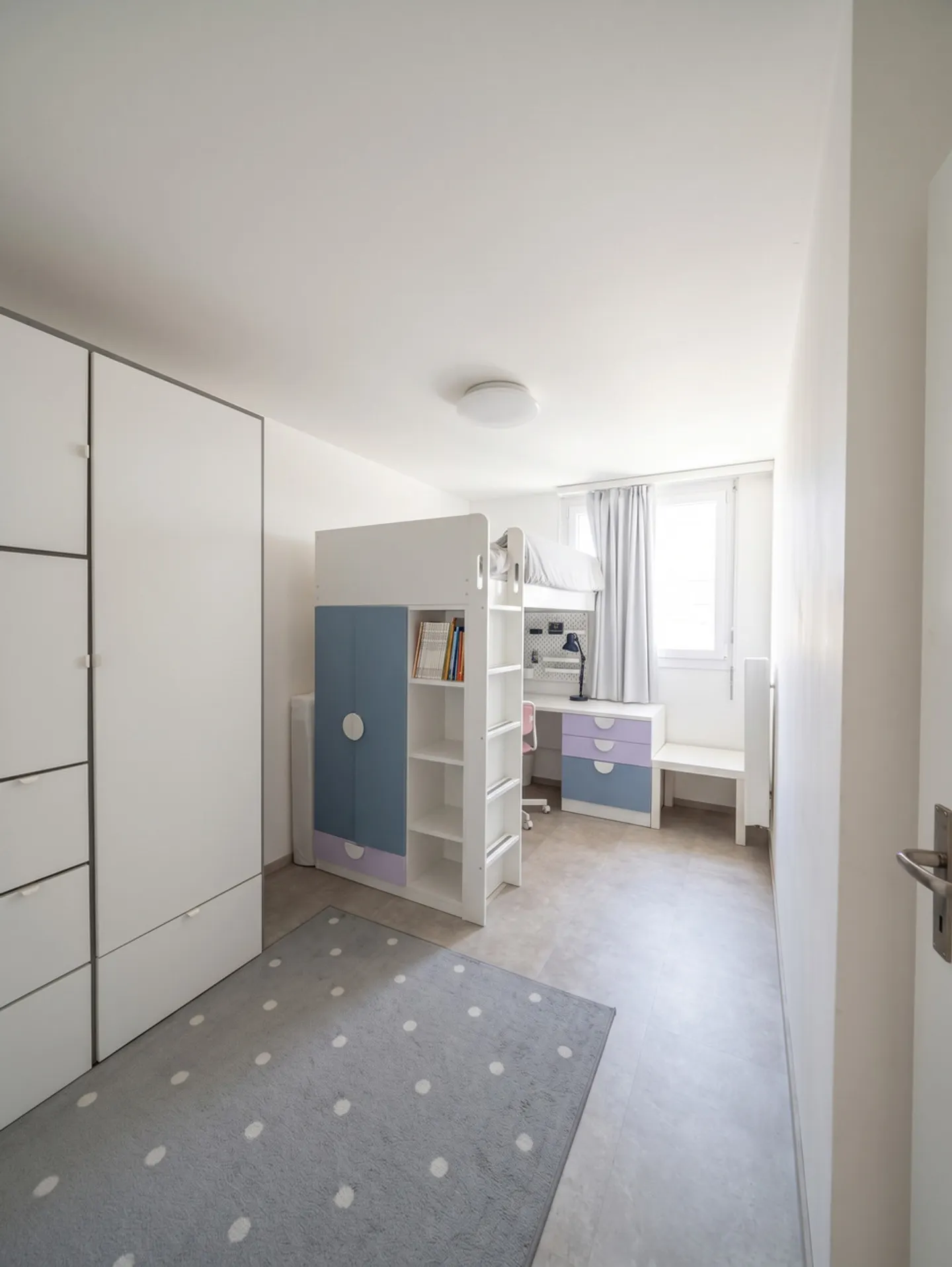 Family-Friendly Apartment in Kaiseraugst - Photo 7 of 13