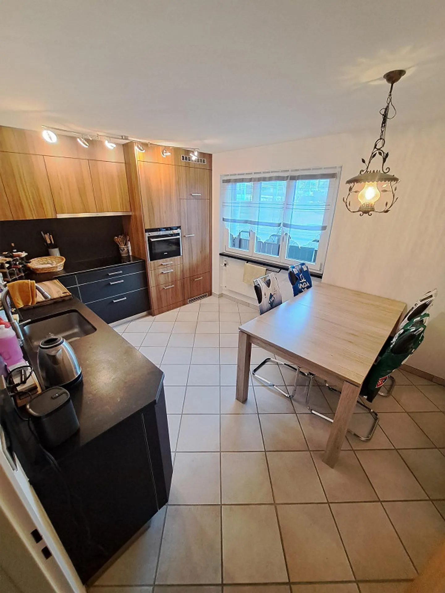 Belle vieille appartement à louer - Photo 4 sur 6