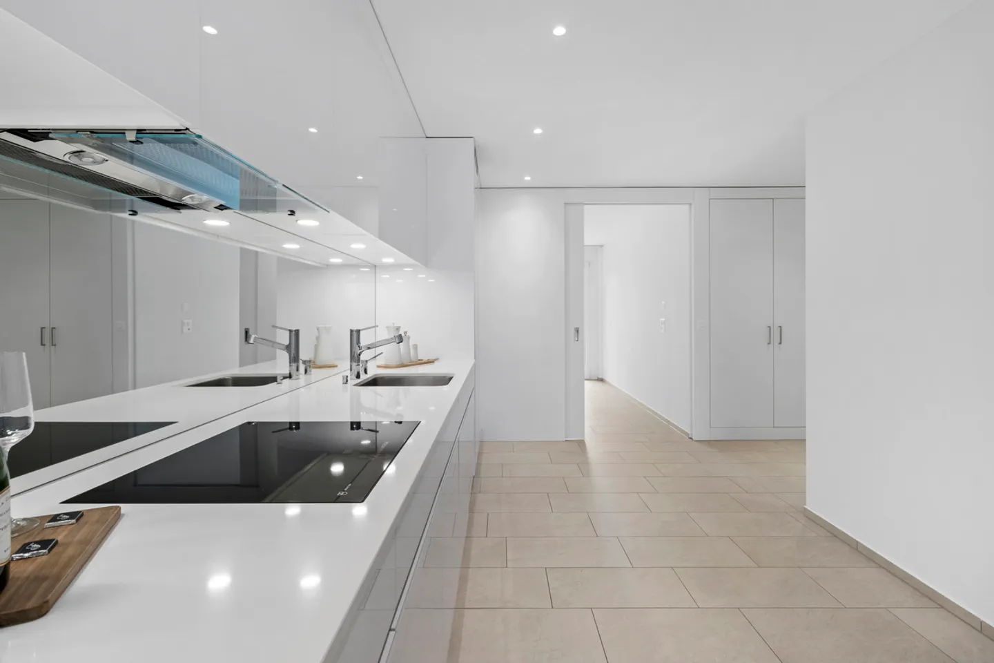 Moderne Gartenwohnung in Tuggen - Foto 4 von 8