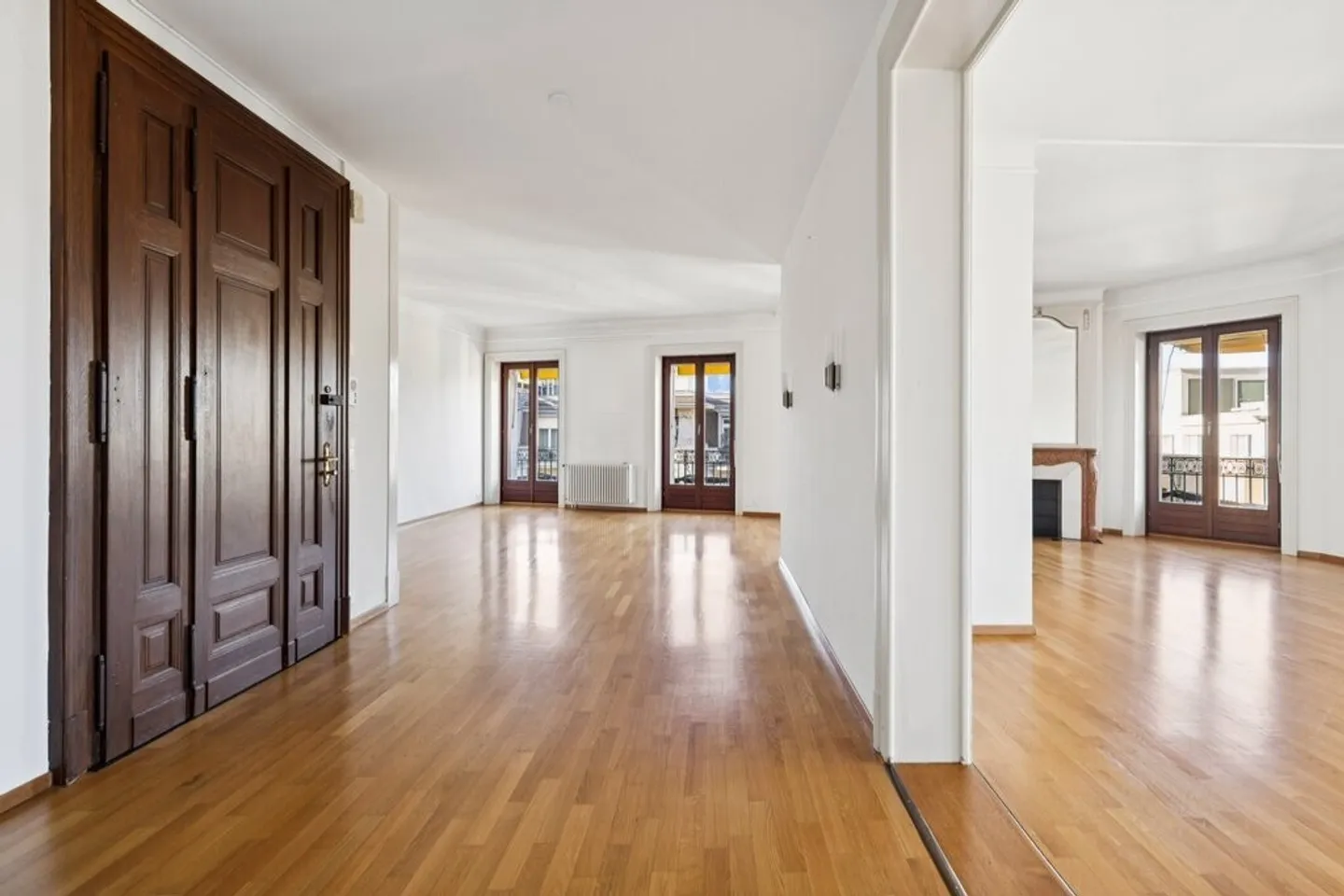 To seize! Superb apartment in the heart of Montreux! - Photo 2 of 11