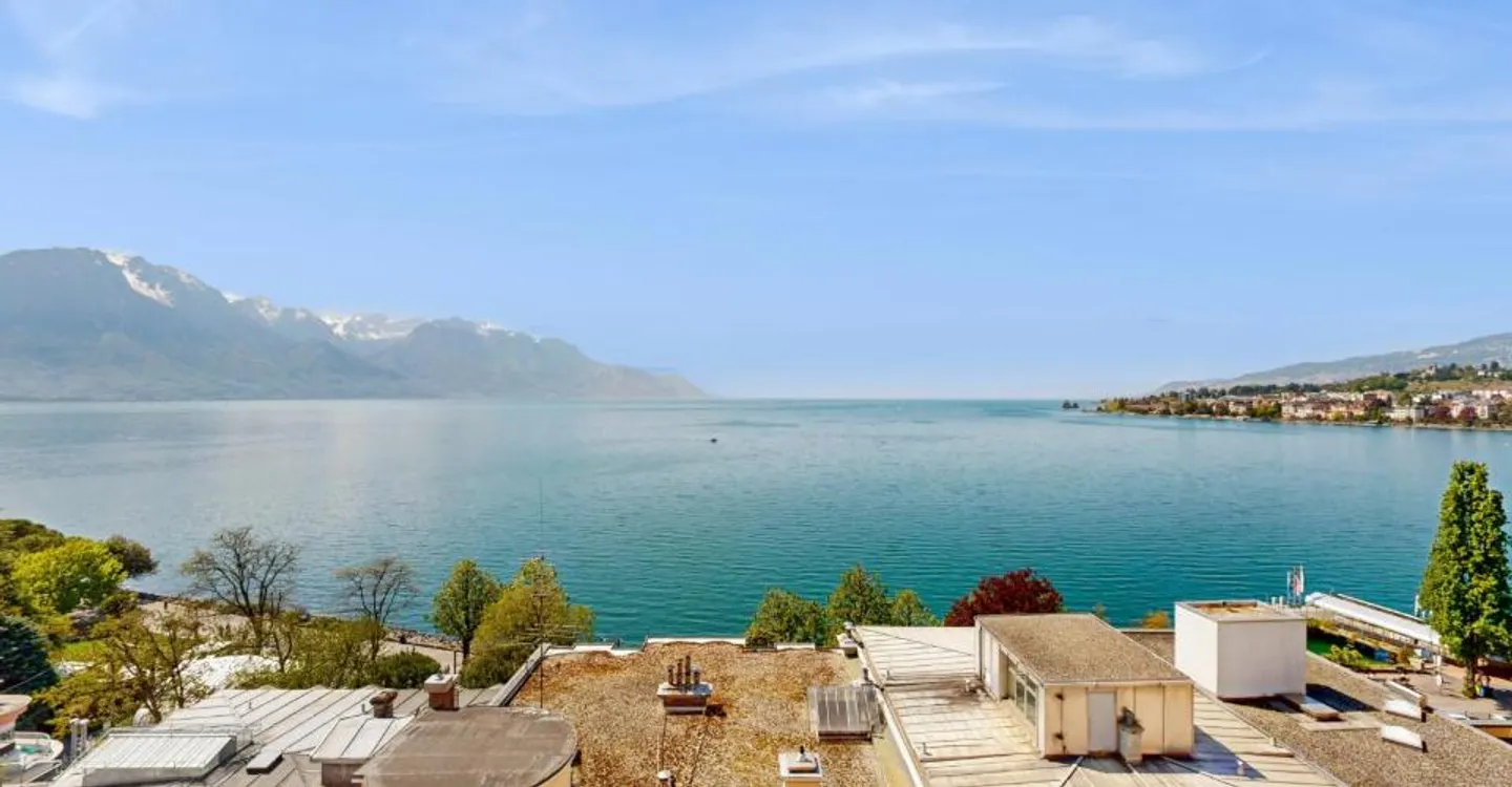 Appartement spacieux avec vue sur le lac - Photo 1 sur 10