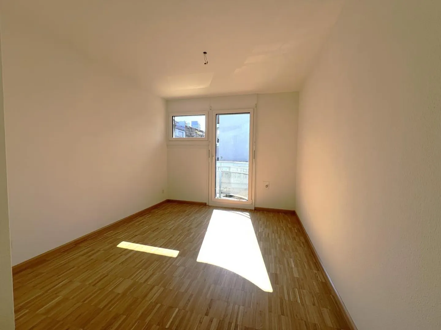 Bella appartamento di 2 stanze in affitto! - Foto 4 di 5