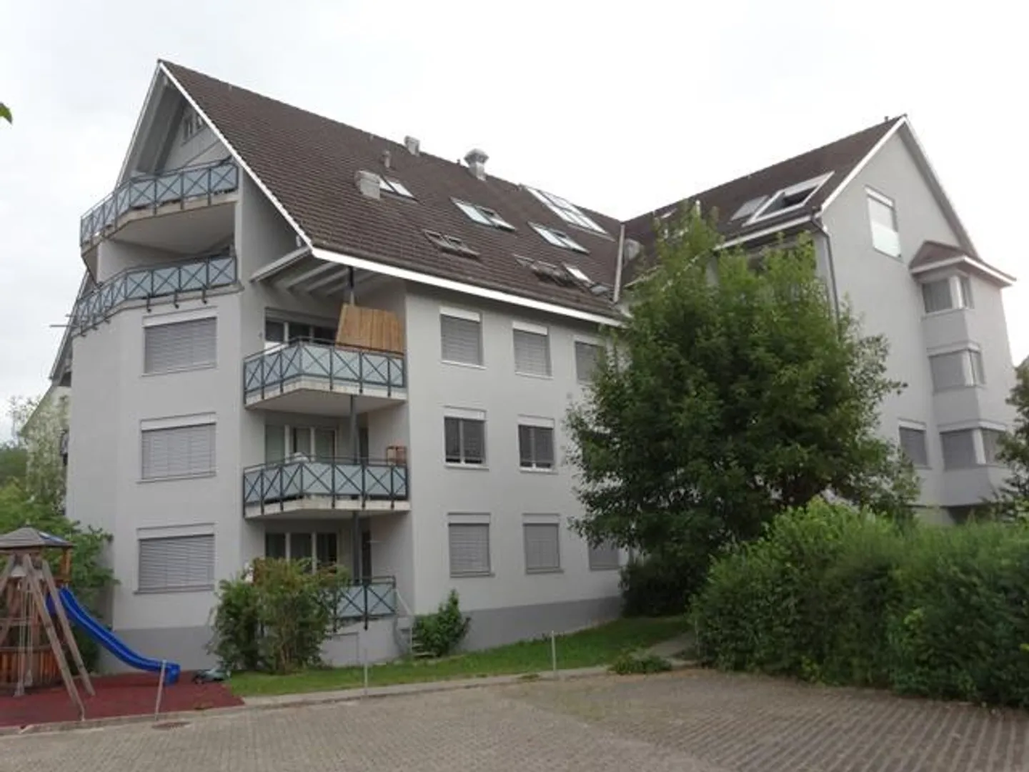 Appartamento mansardato con molto fascino - Foto 2 di 9