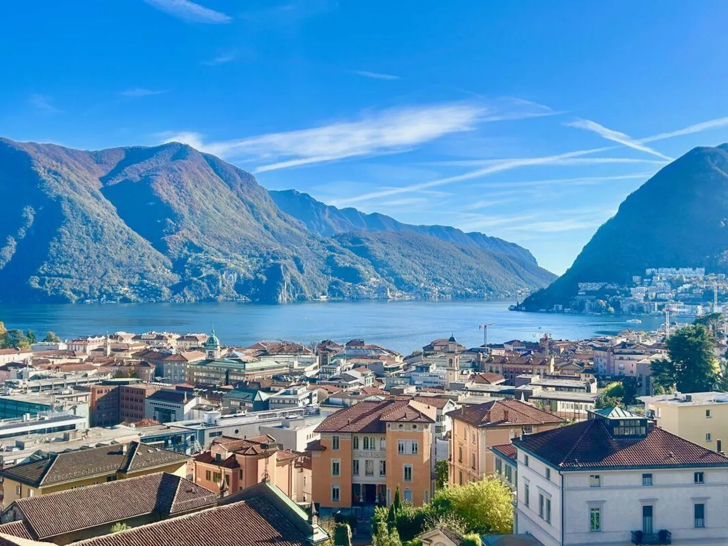 Penthouse von großzügigen Abmessungen mit spektakulärem Seeblick | Luxus... - Foto 1 von 7