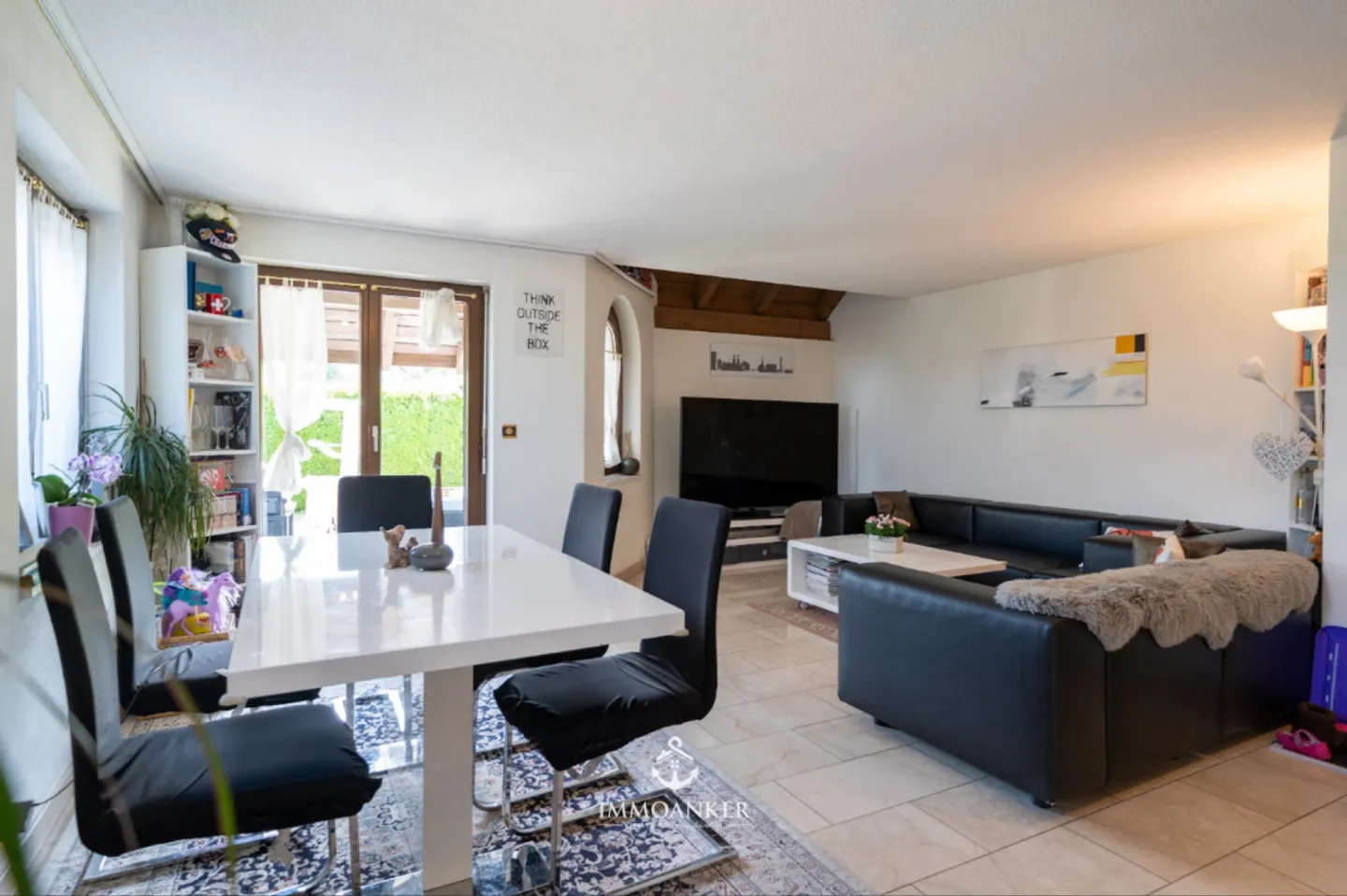 Villa con piscina privata e appartamento - Il tuo rifugio a Fällanden - Foto 8 di 13