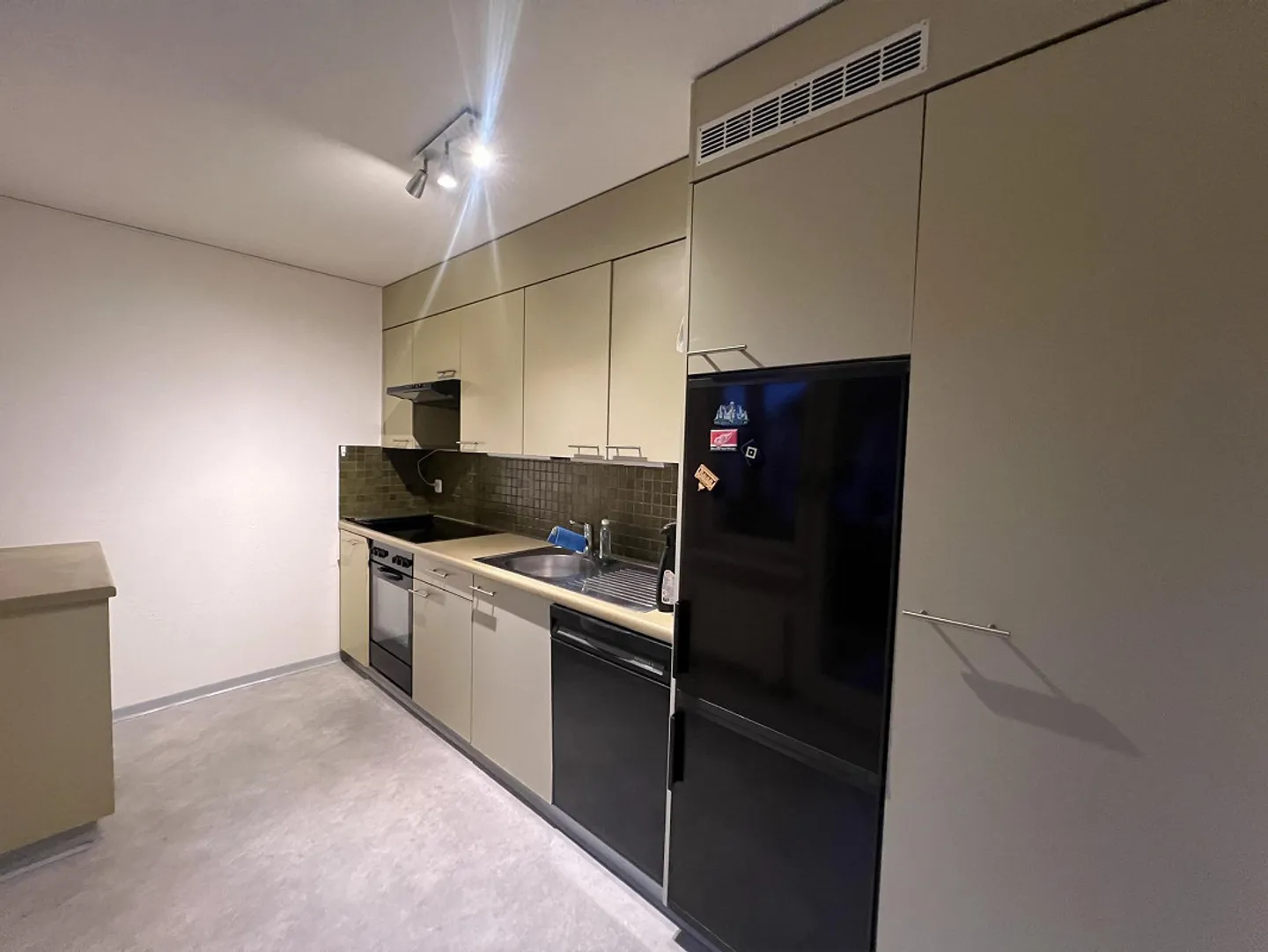 Limité jusqu'au 30.11.2027 / Charmant appartement de 3,5 pièces à Brüttisellen... - Photo 3 sur 7