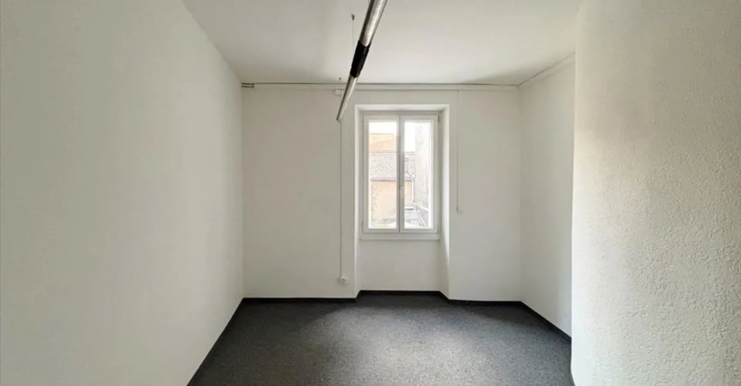 Bureau à louer - Photo 6 sur 6