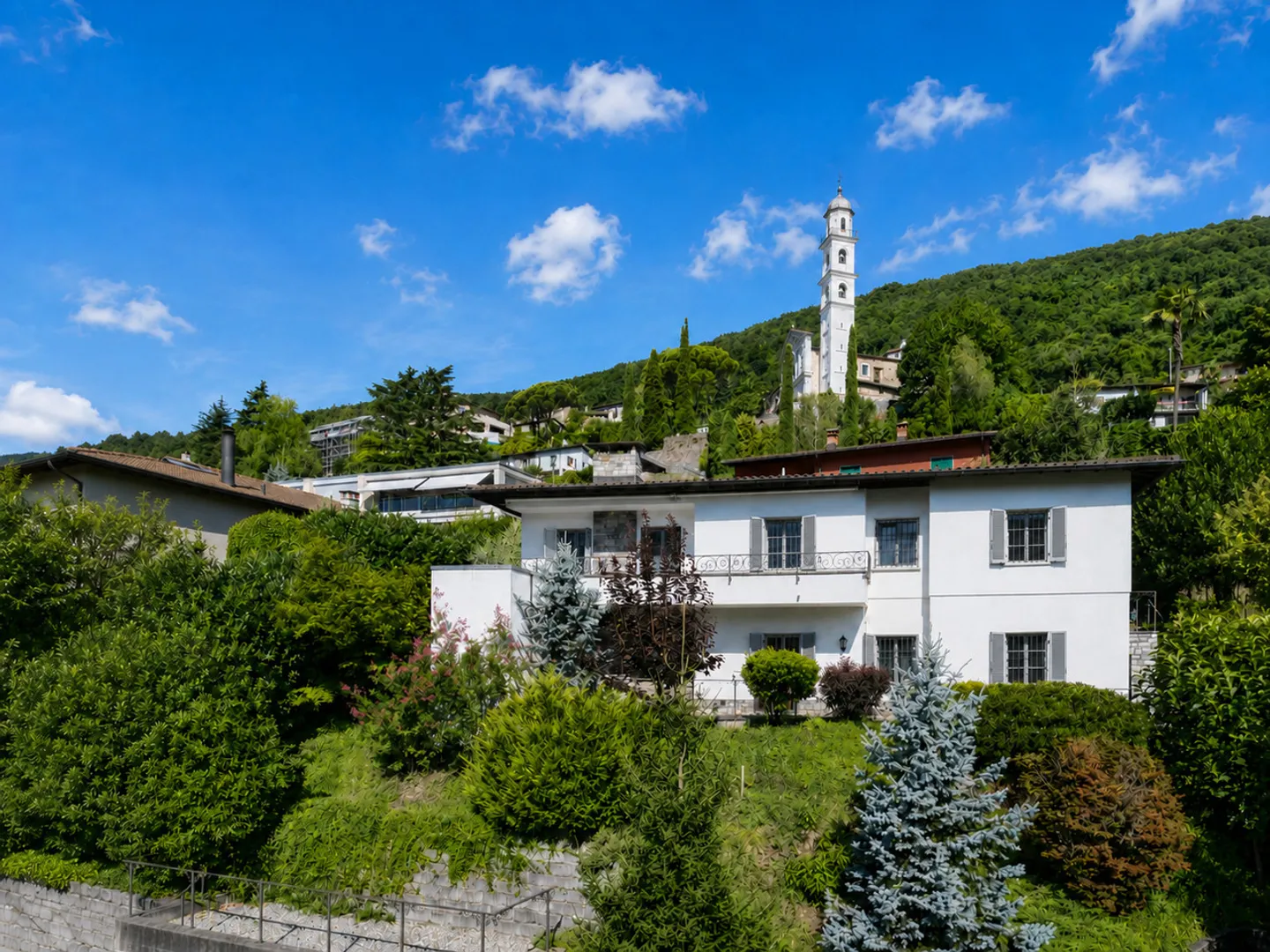 Charmante villa avec vue sur le lac - Photo 3 sur 23