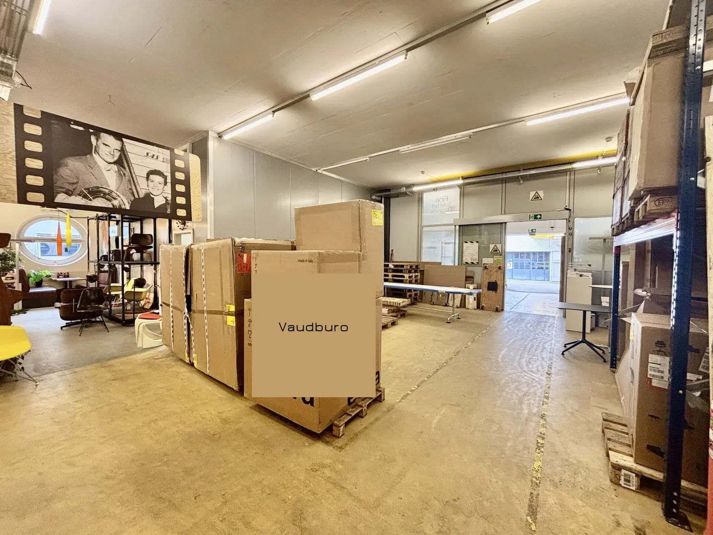 Commercial premises for rent in the heart of Lausanne - Photo 1 of 9