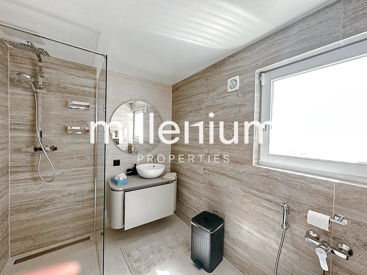 8-Zimmer-Haus - Foto 8 von 13