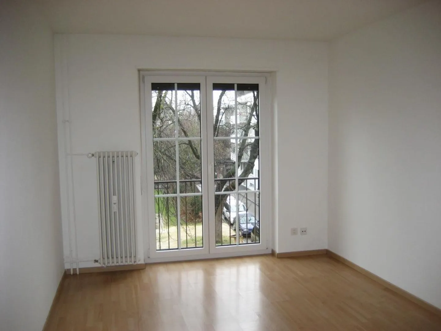 Helle 2,5-Zimmer Wohnung gegenüber Park - Foto 3 von 5