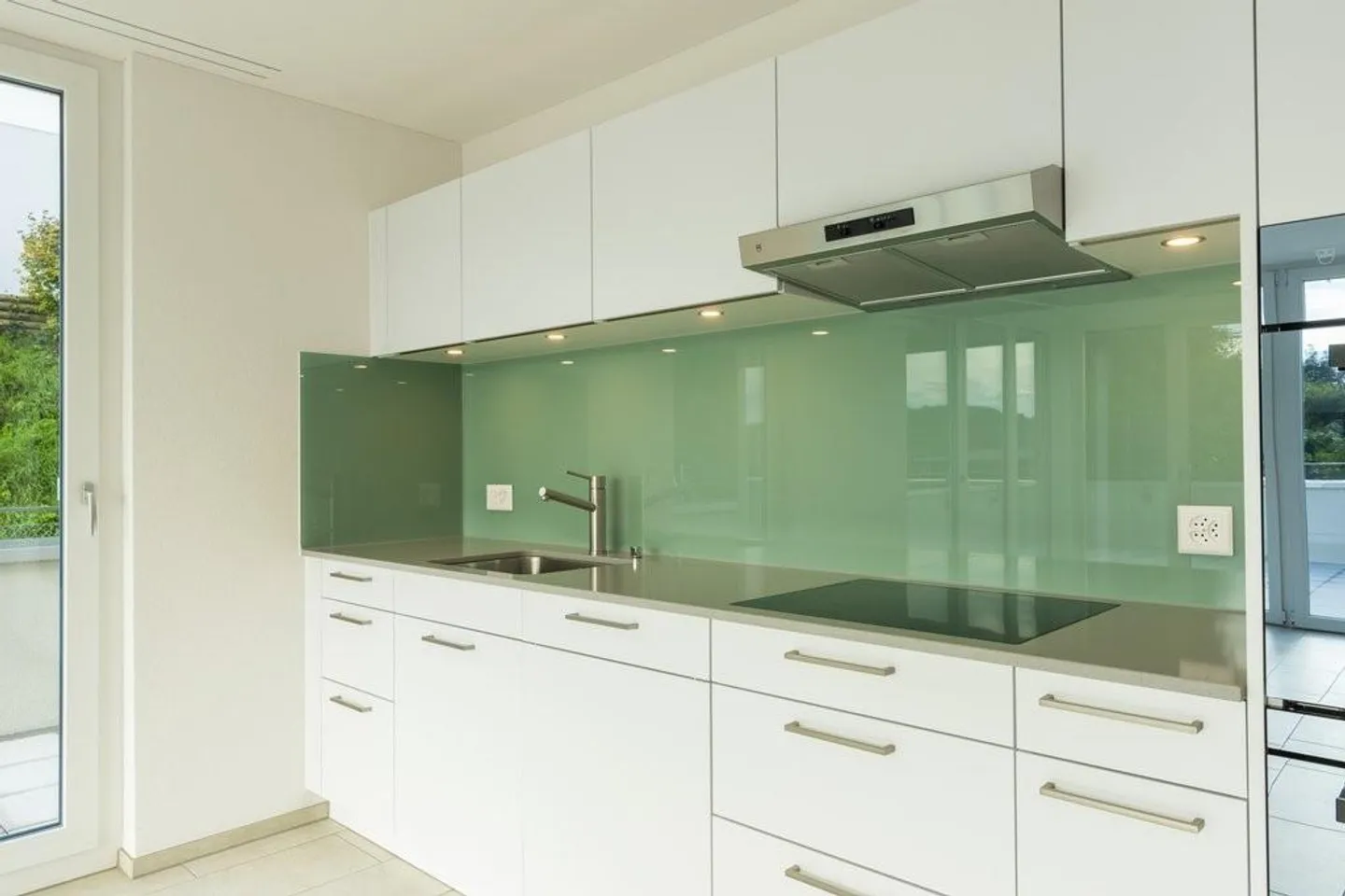 Appartement en attique de 2,5 pièces à Erlinsbach - Photo 4 sur 8