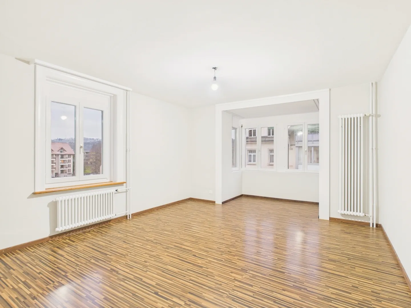 Cozy 5-Room Apartment in St. Gallen - Photo 4 of 12