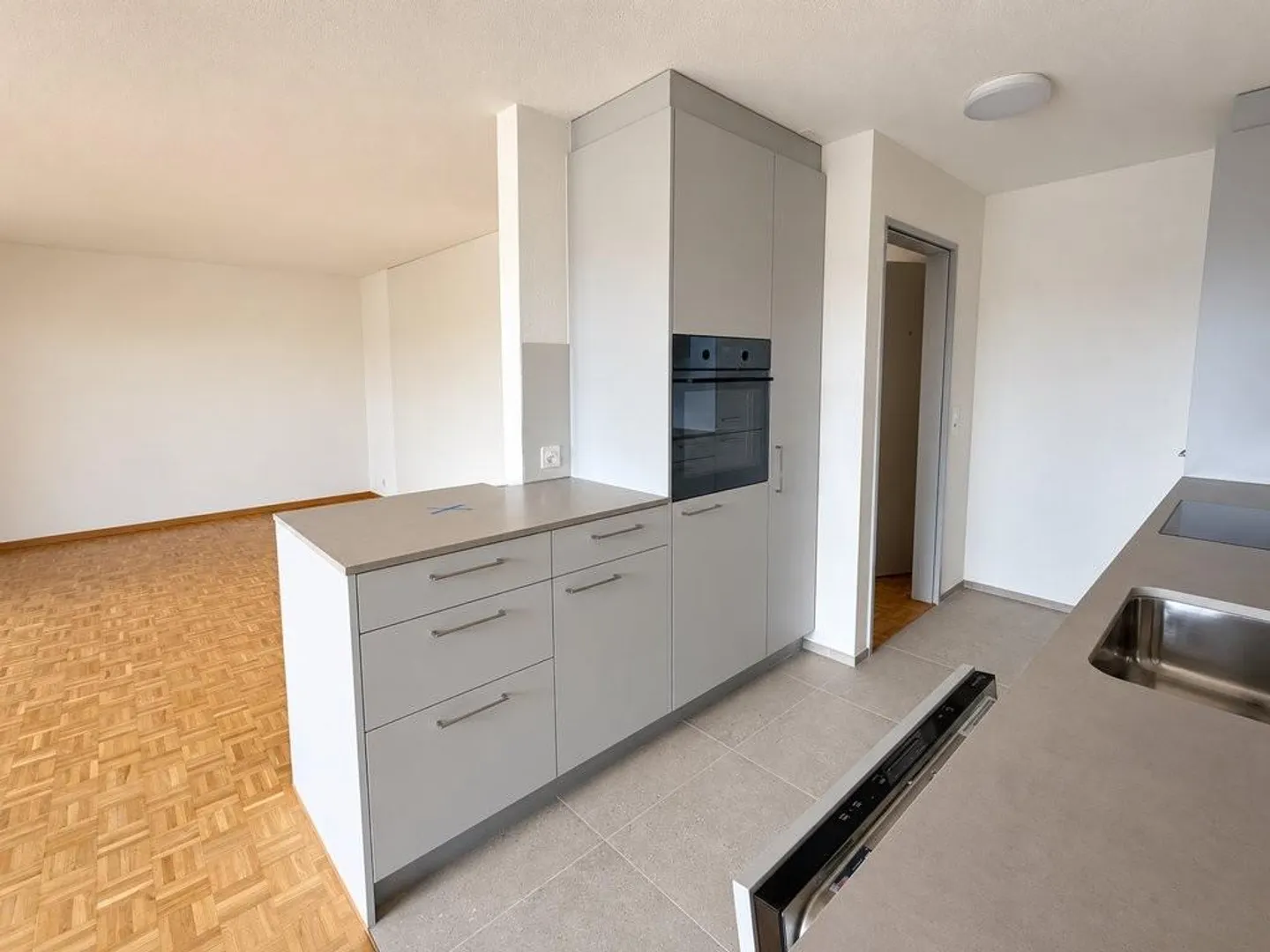 Frisch sanierte 3.5-Zimmer-Wohnung in Ostermundigen - Foto 8 di 9