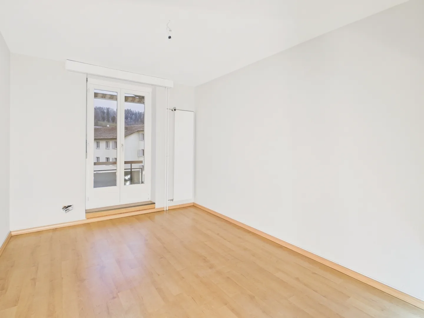 Cozy 5-Room Apartment in St. Gallen - Photo 10 of 12