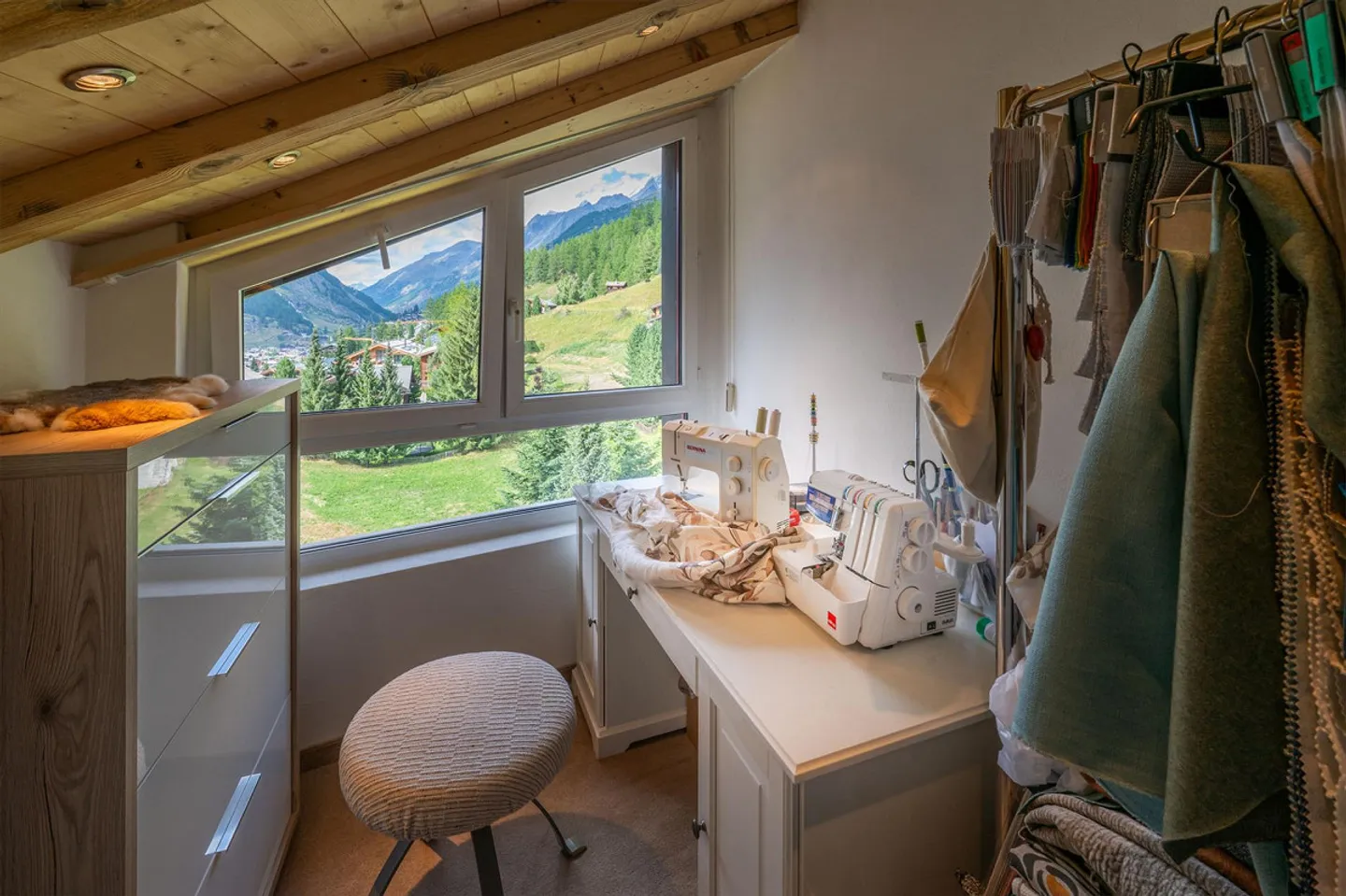 Charmantes Schweizer Chalet - Foto 18 von 29