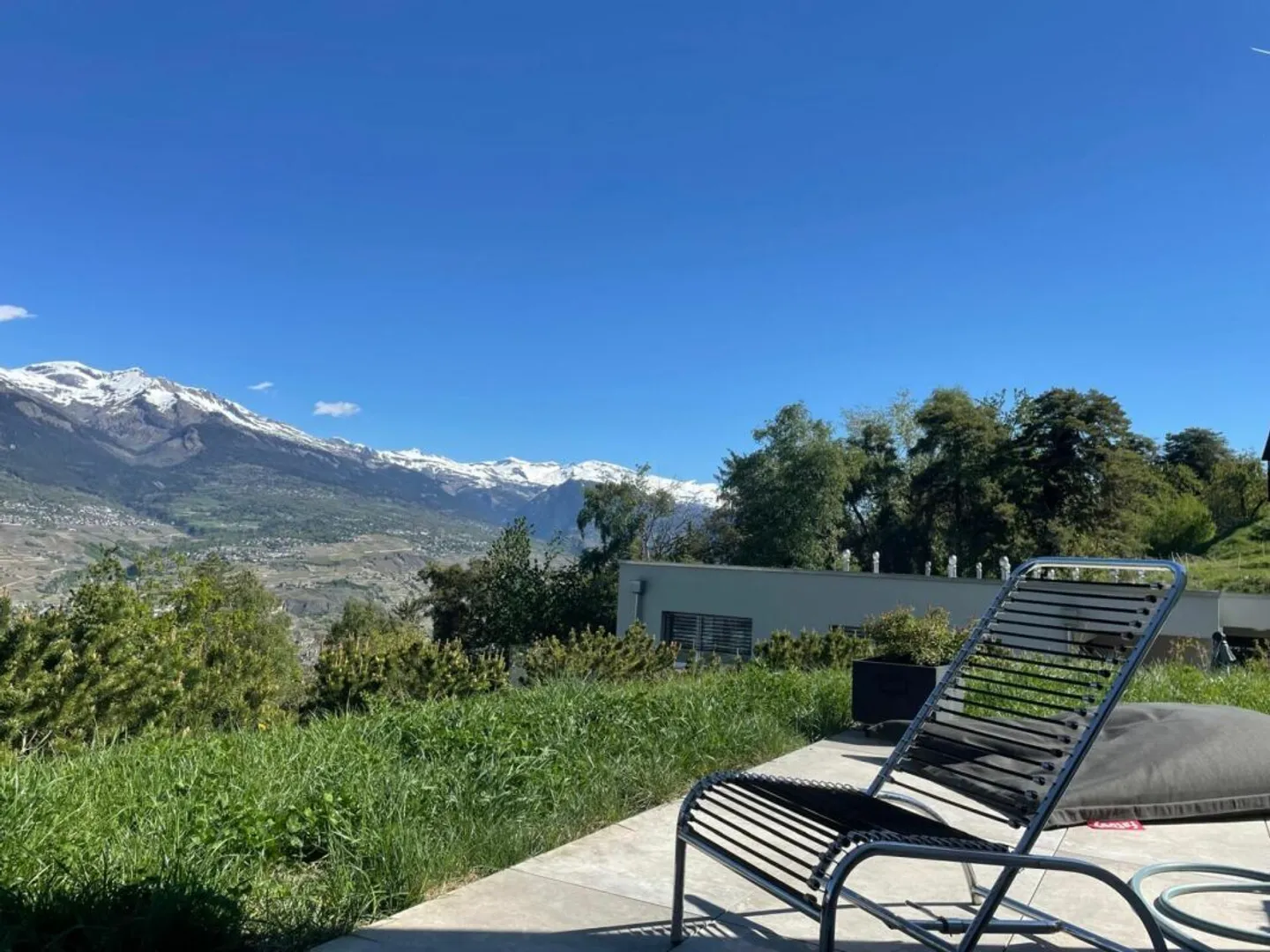 In esclusiva! Villa contemporanea di alto livello sulla collina di Sion - Foto 10 di 14