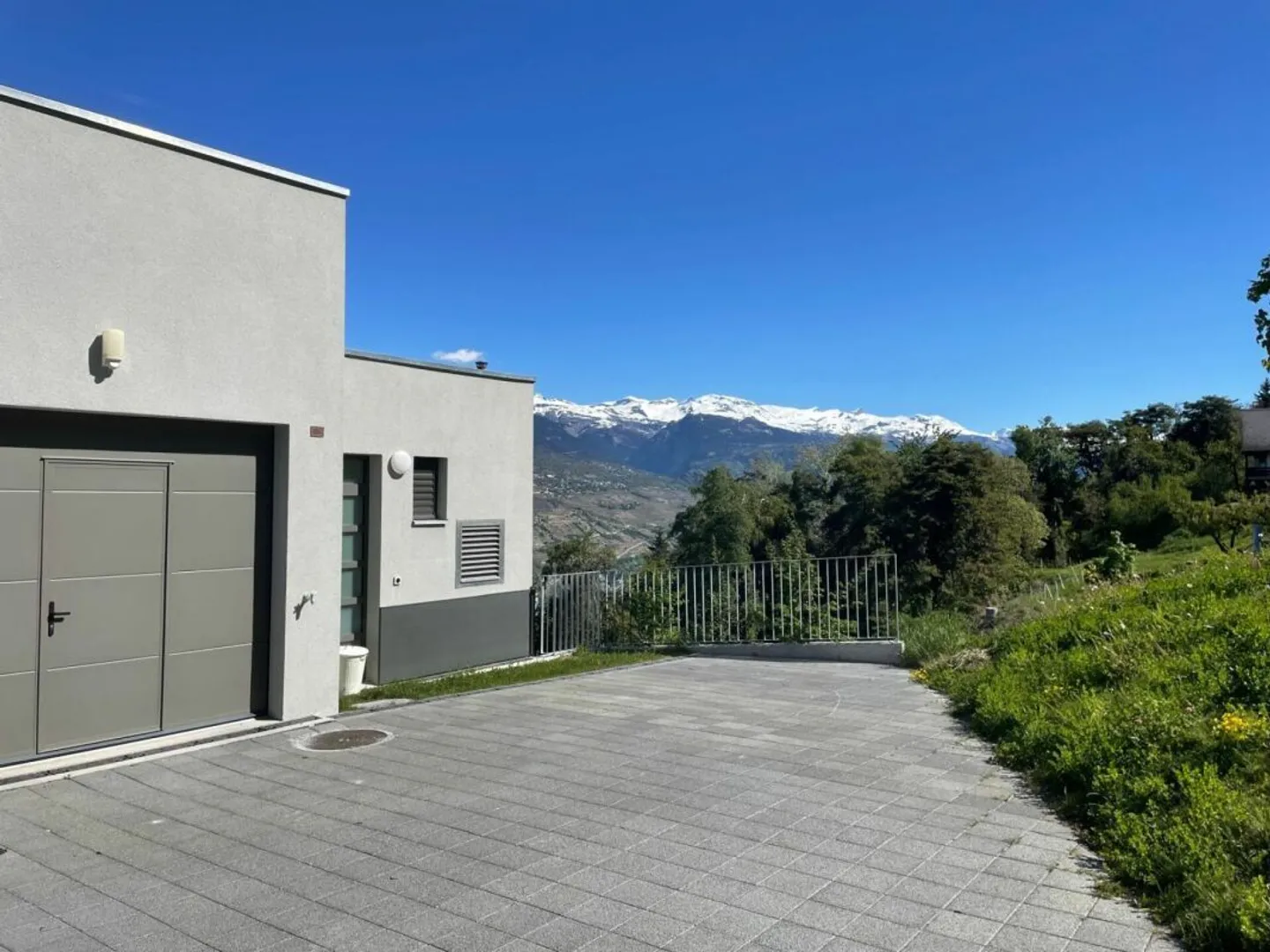 In esclusiva! Villa contemporanea di alto livello sulla collina di Sion - Foto 11 di 14