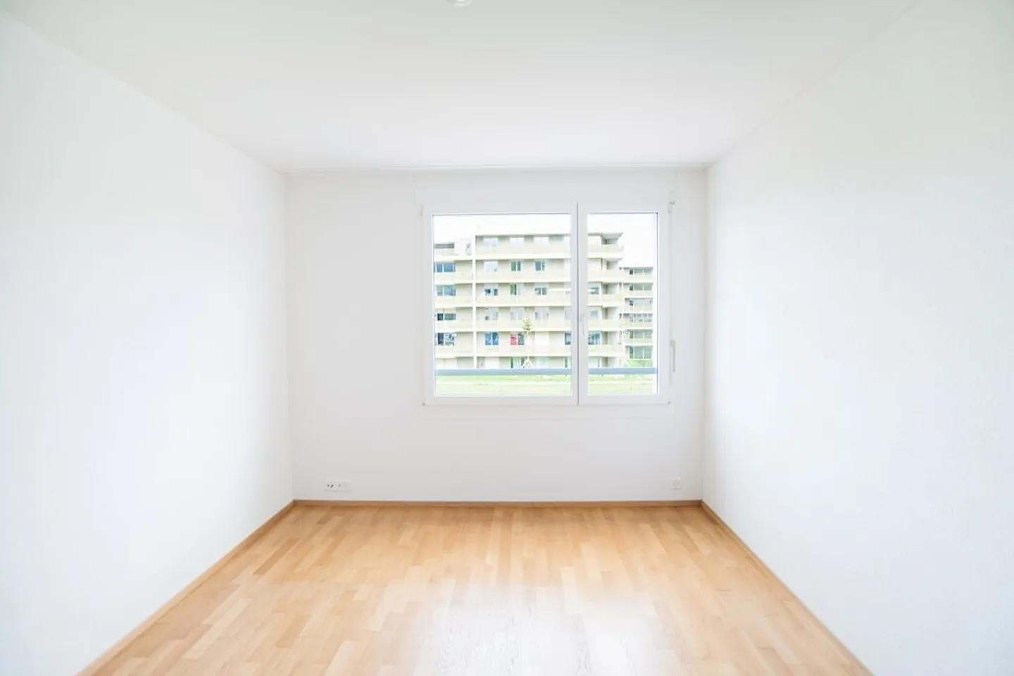 Schöne und moderne Wohnung in Kriens - Foto 5 von 9