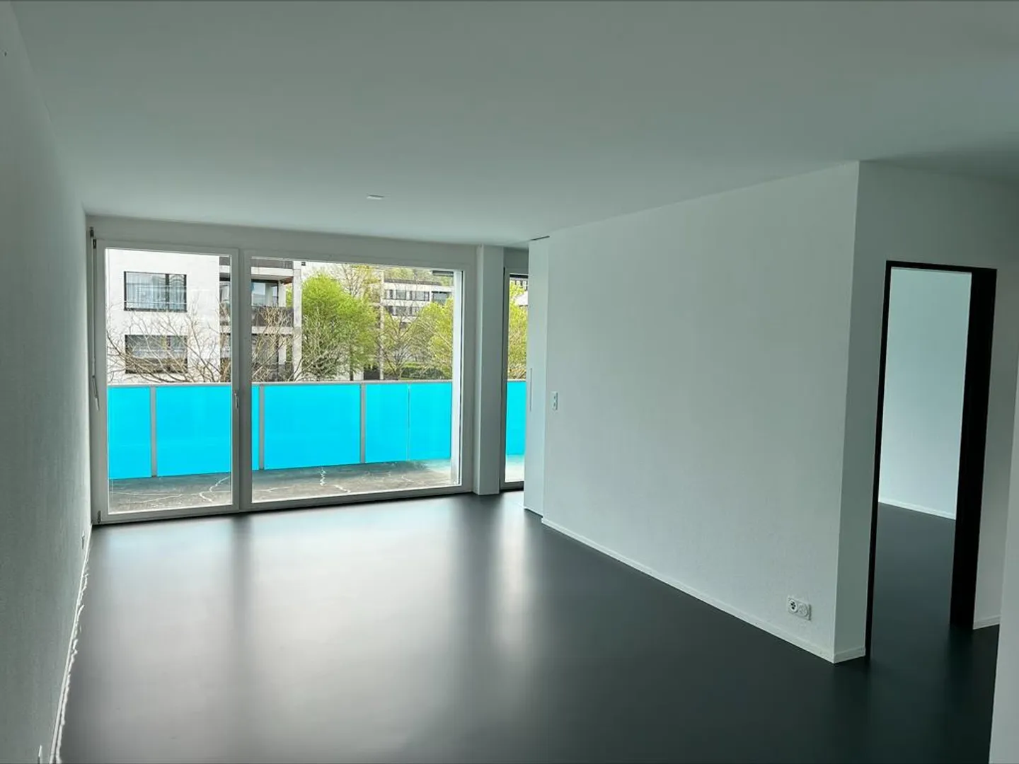 Appartamento moderno di 3,5 locali in posizione centrale - Foto 3 di 5