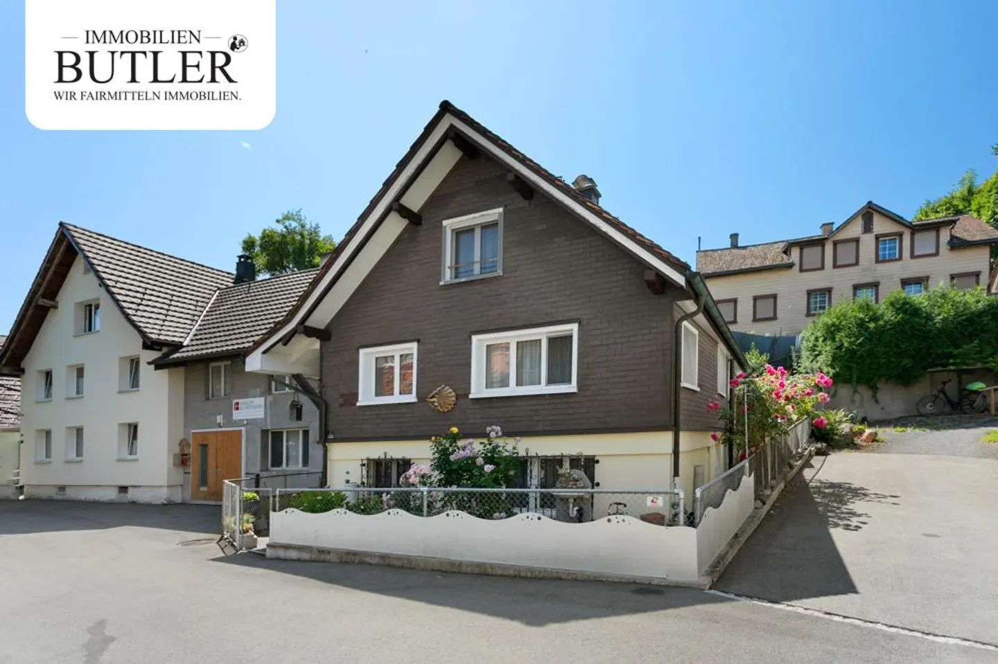 Historical Living in City-Close Location - Photo 1 of 11