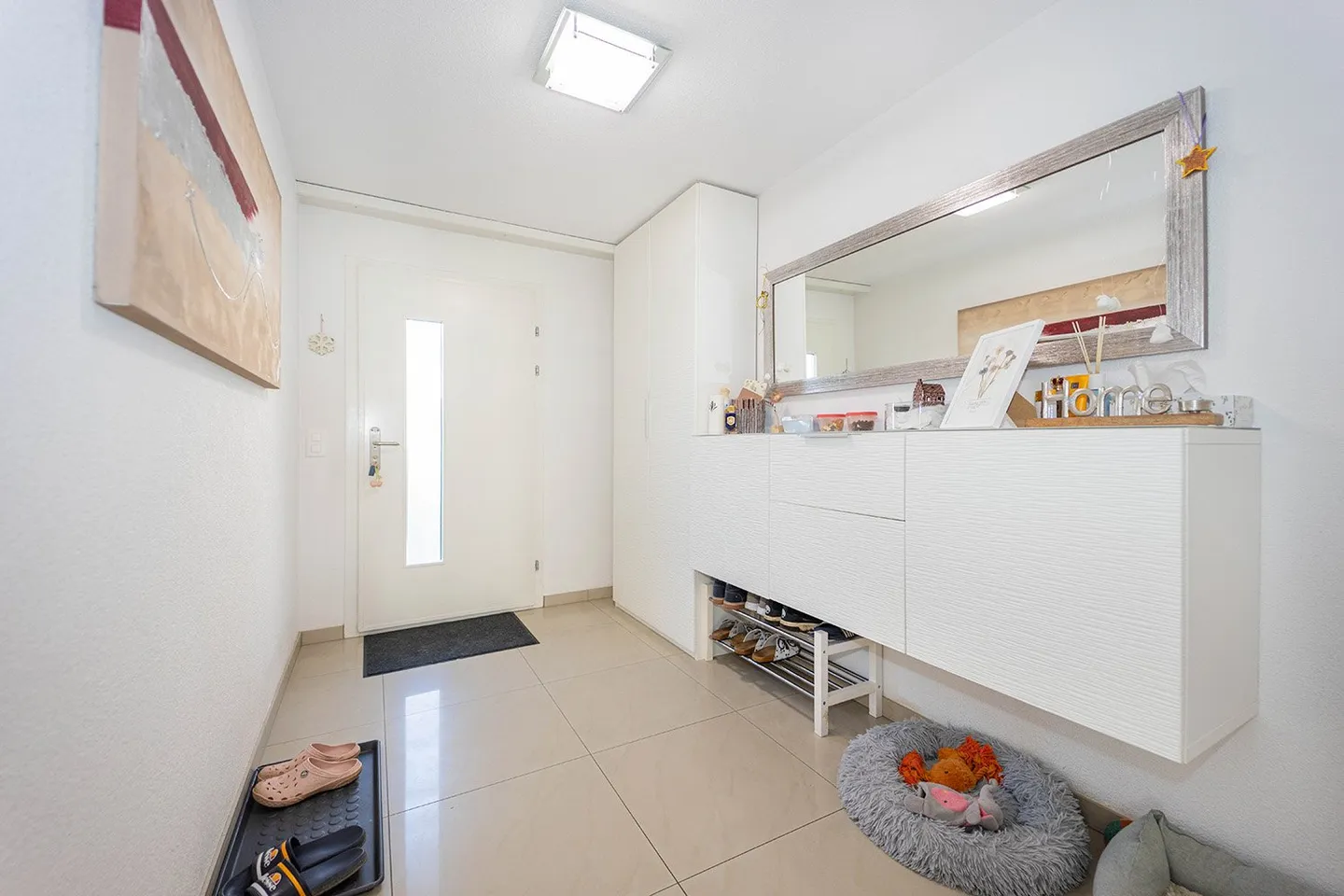 RISERVATO - Attraente casa a schiera angolare con giardino esclusivo e Swimspa - Foto 3 di 15