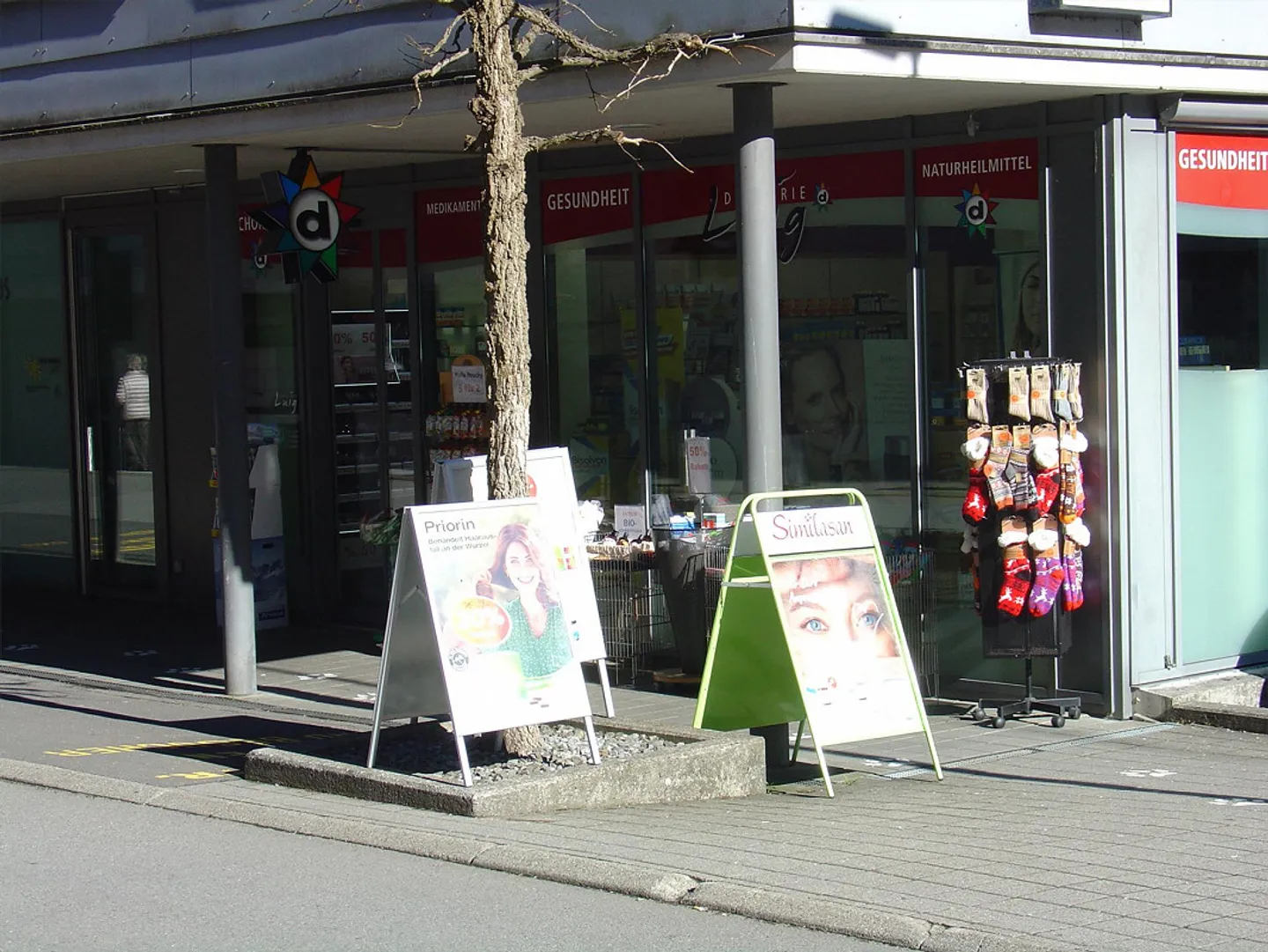 Spazio commerciale rappresentativo nella migliore posizione pedonale a Goldau - Foto 10 di 13