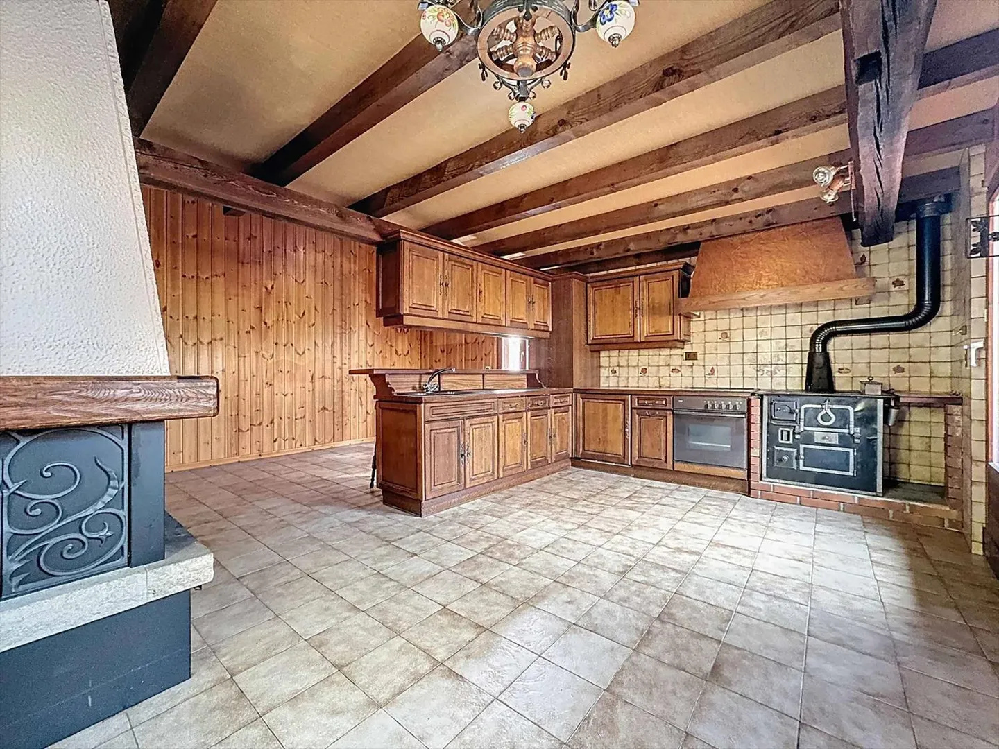 Chalet 4.5 rooms - Photo 4 of 13