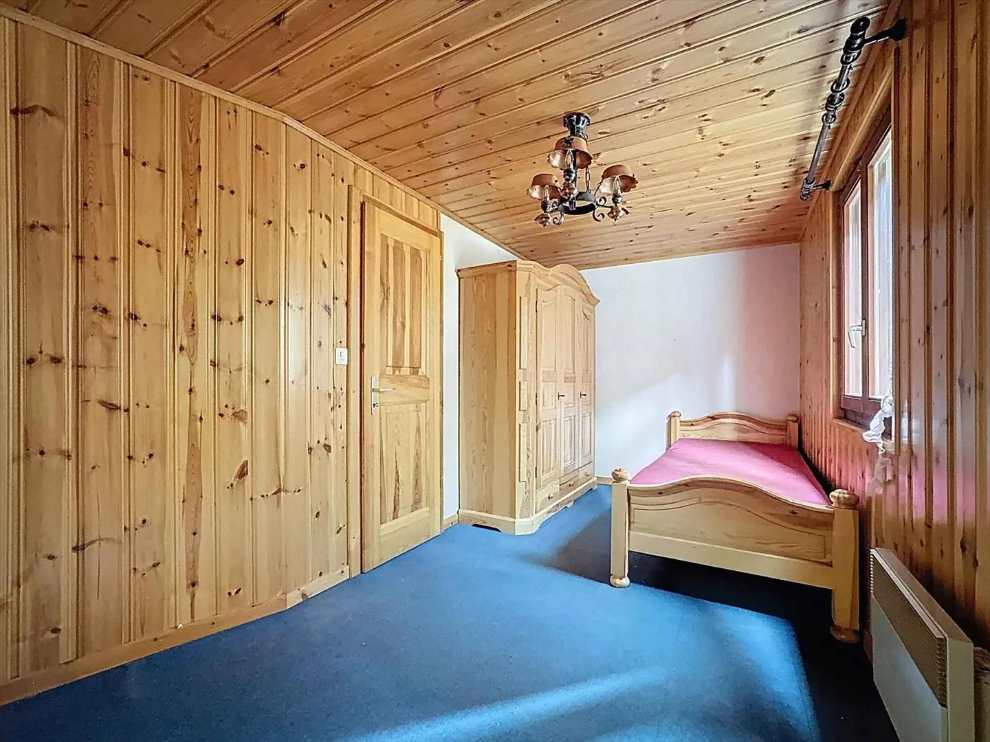 Chalet 4.5 rooms - Photo 6 of 13