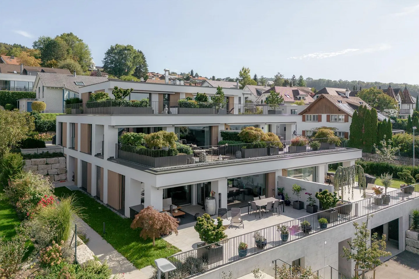 Appartamento in terrazza 4.5 locali con vista panoramica a Remetschwil - Foto 1 di 13