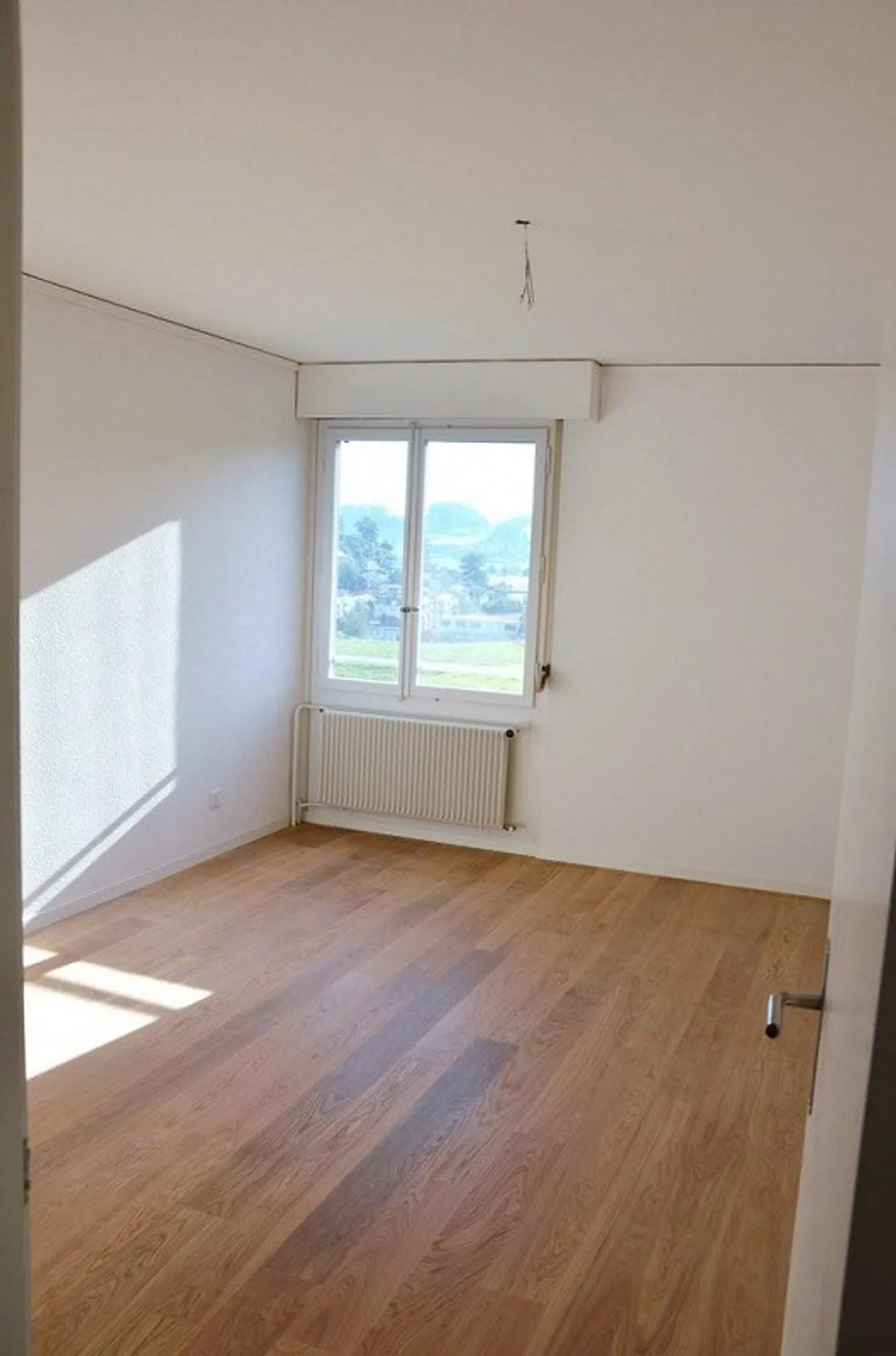 Appartamento 3.5 stanze come nuovo con balcone! - Foto 6 di 7