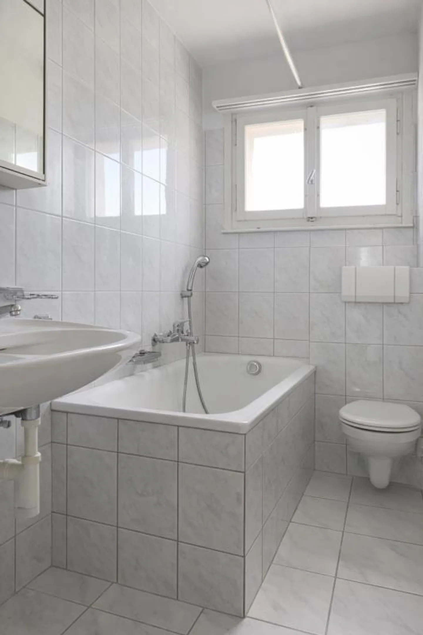 Appartement attrayant de 3.0 pièces à Niederuzwil - Photo 7 sur 7