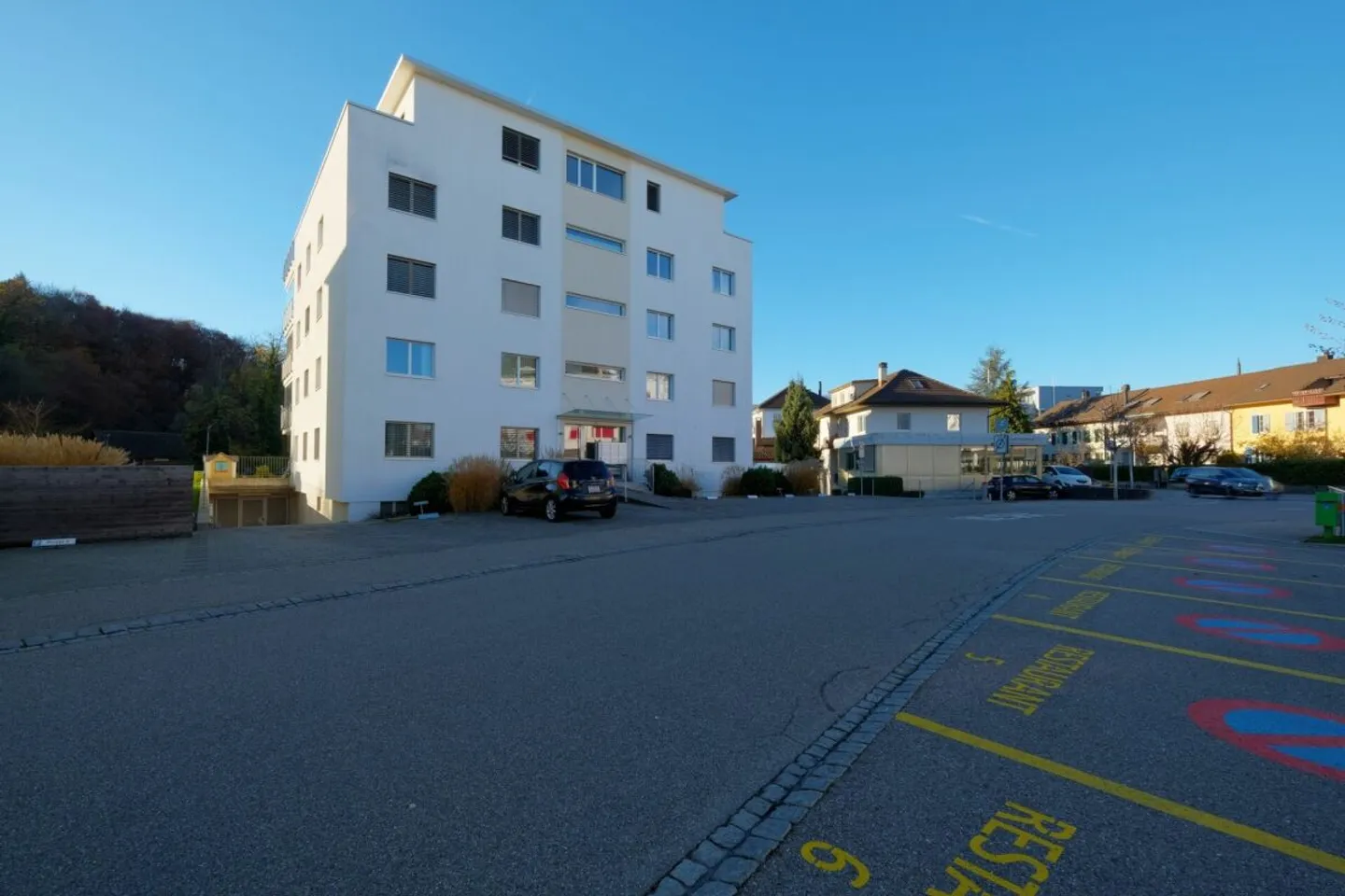 Wohnung kaufen - Foto 2 von 18