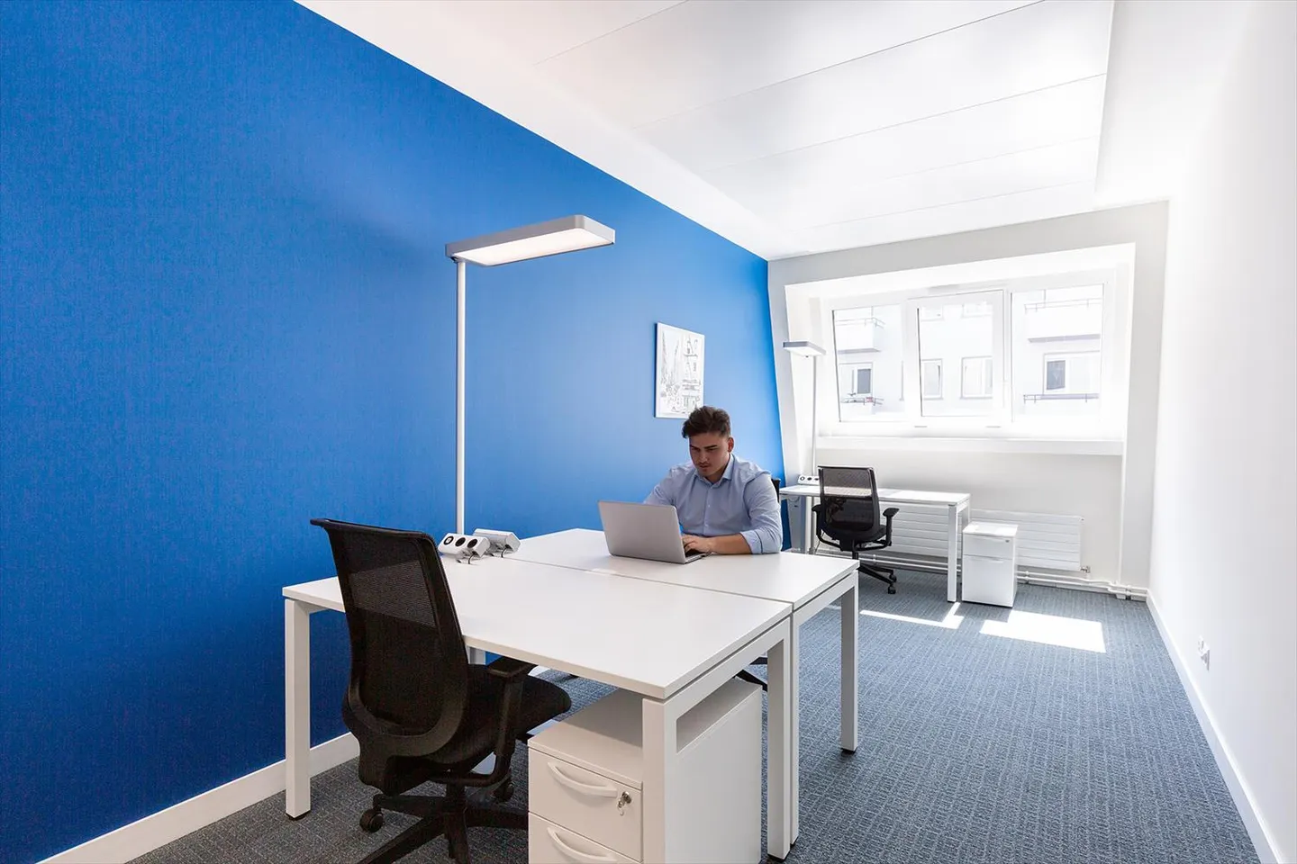 Prenota la tua scrivania presso Regus City Centre - Foto 1 di 9