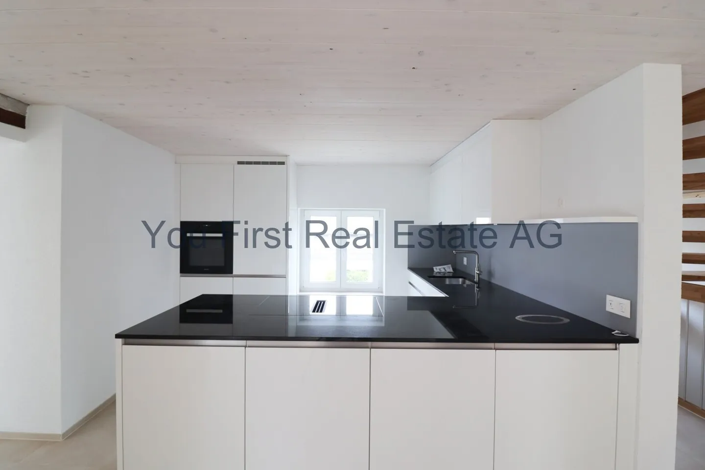 Maisonette elegante a Oberwil - Foto 2 di 10