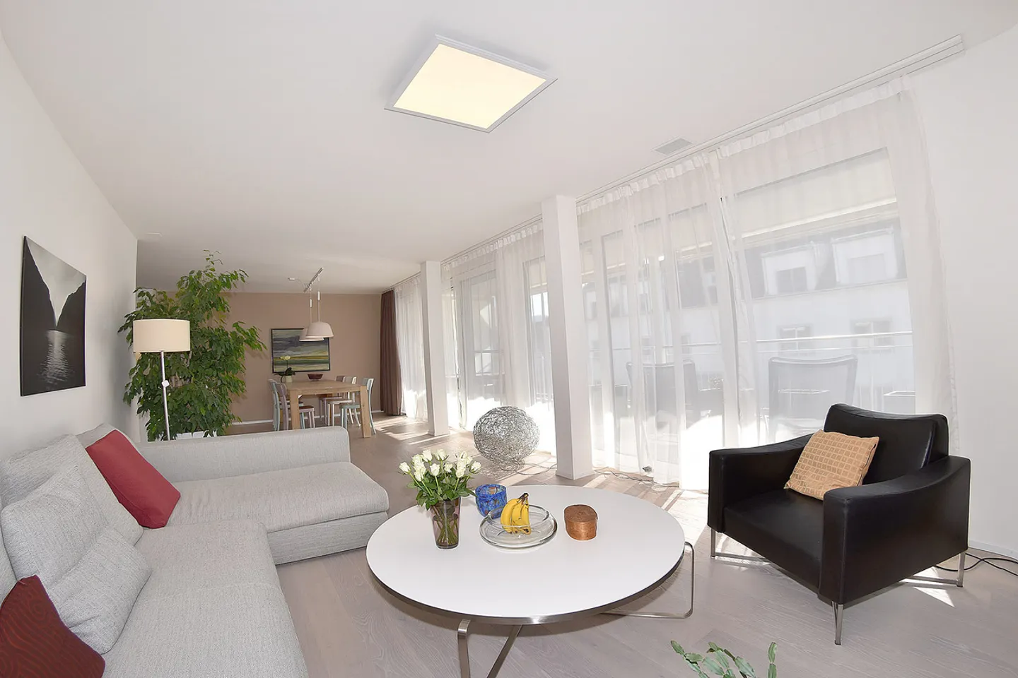 Modern, spacious and central - Photo 1 of 12